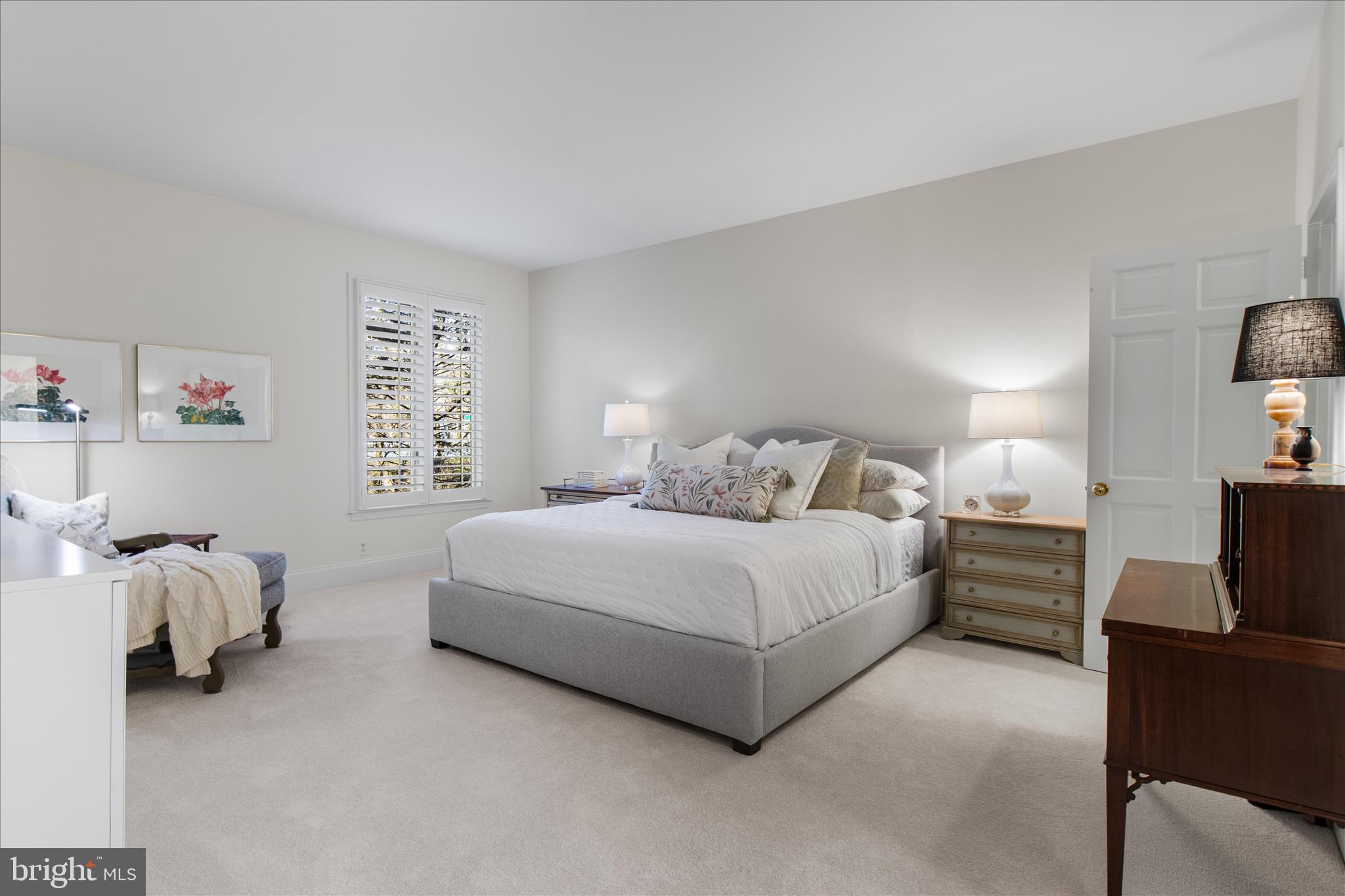 8101 CONN AVE - Residential