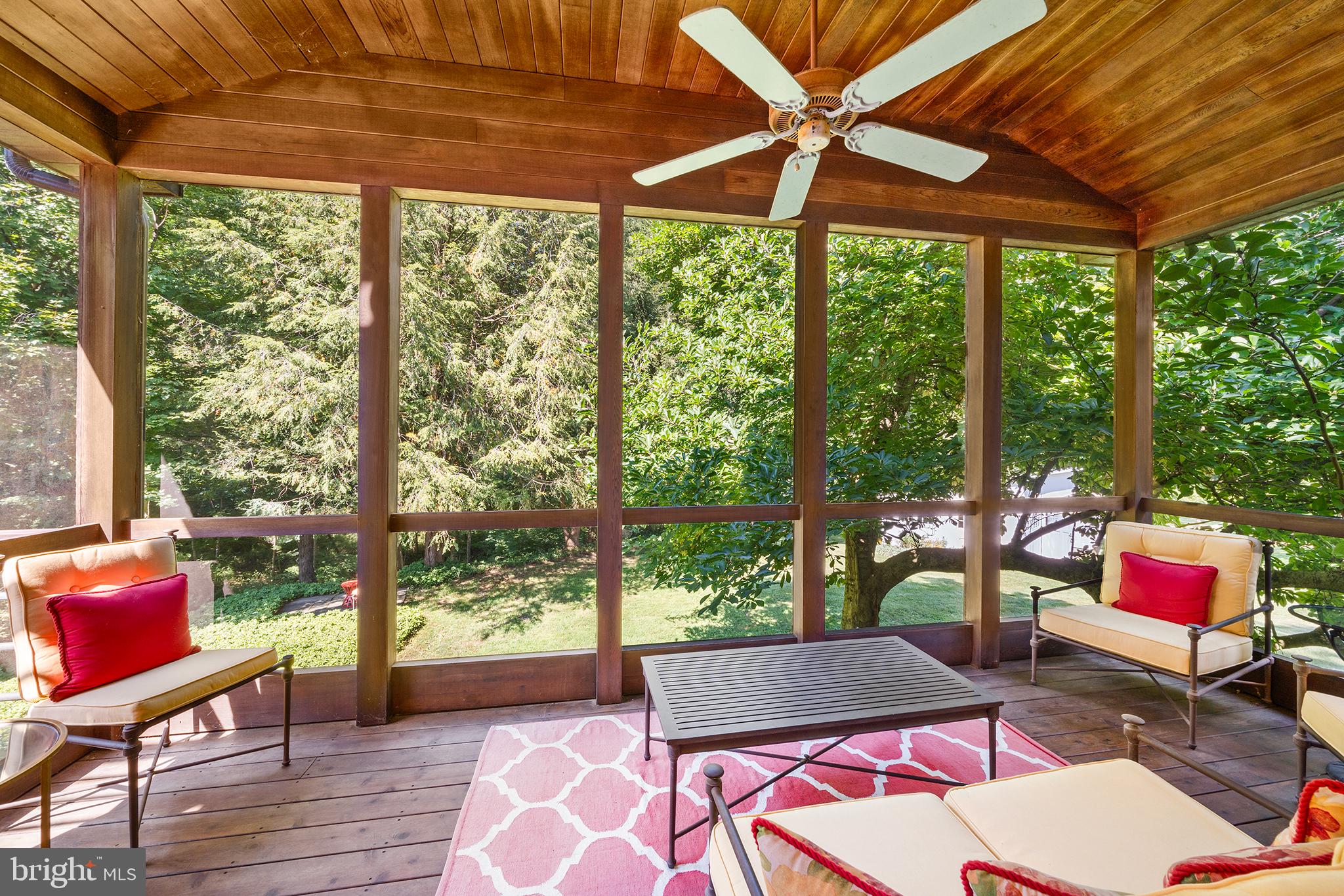 COFFEETOWN - Residential