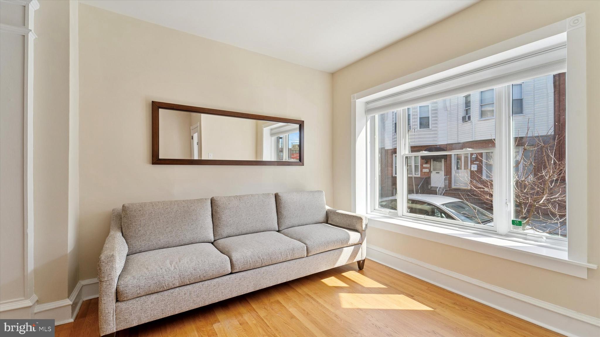 LOWER MOYAMENSING - Residential