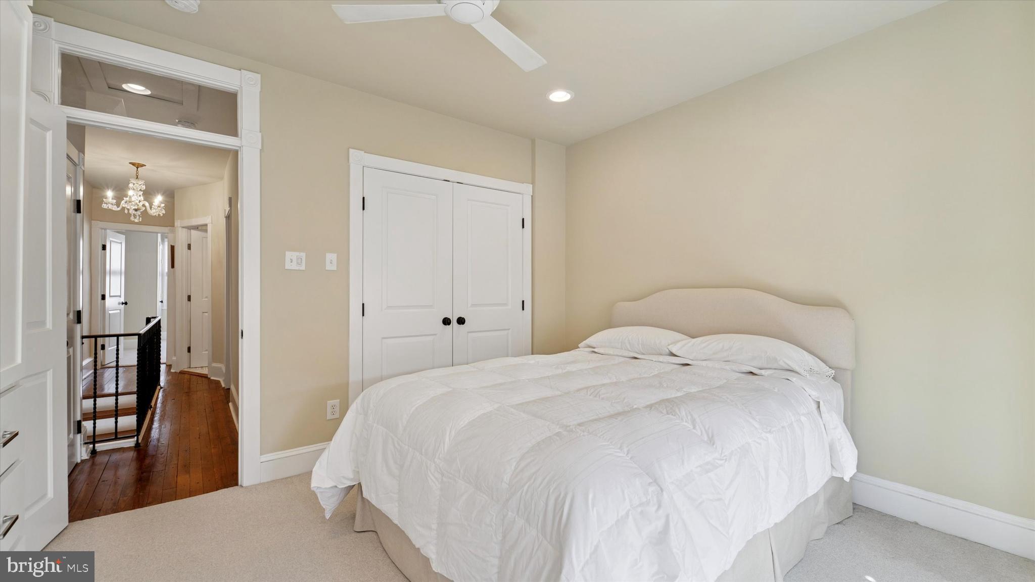 LOWER MOYAMENSING - Residential