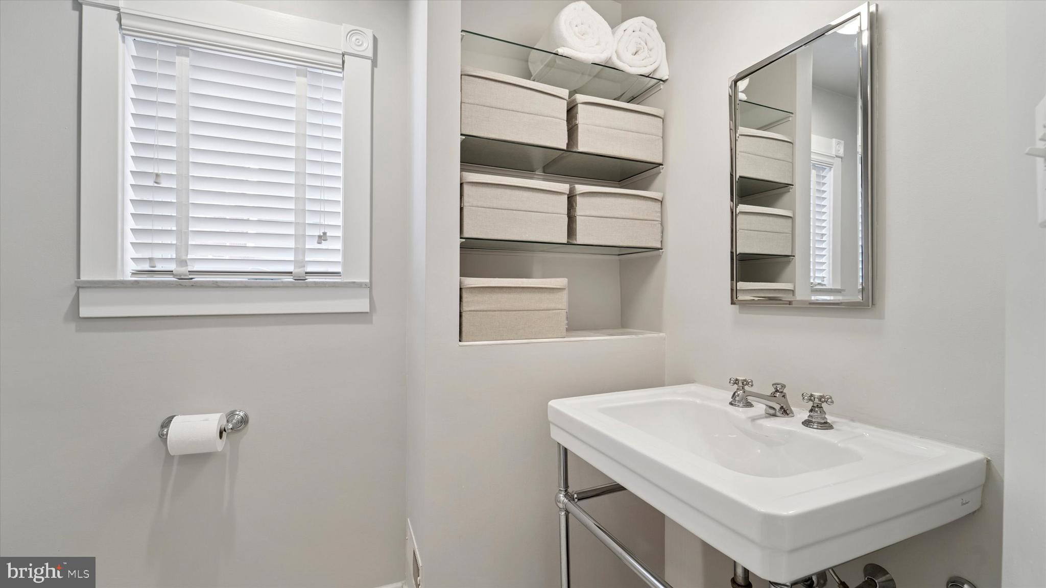 LOWER MOYAMENSING - Residential