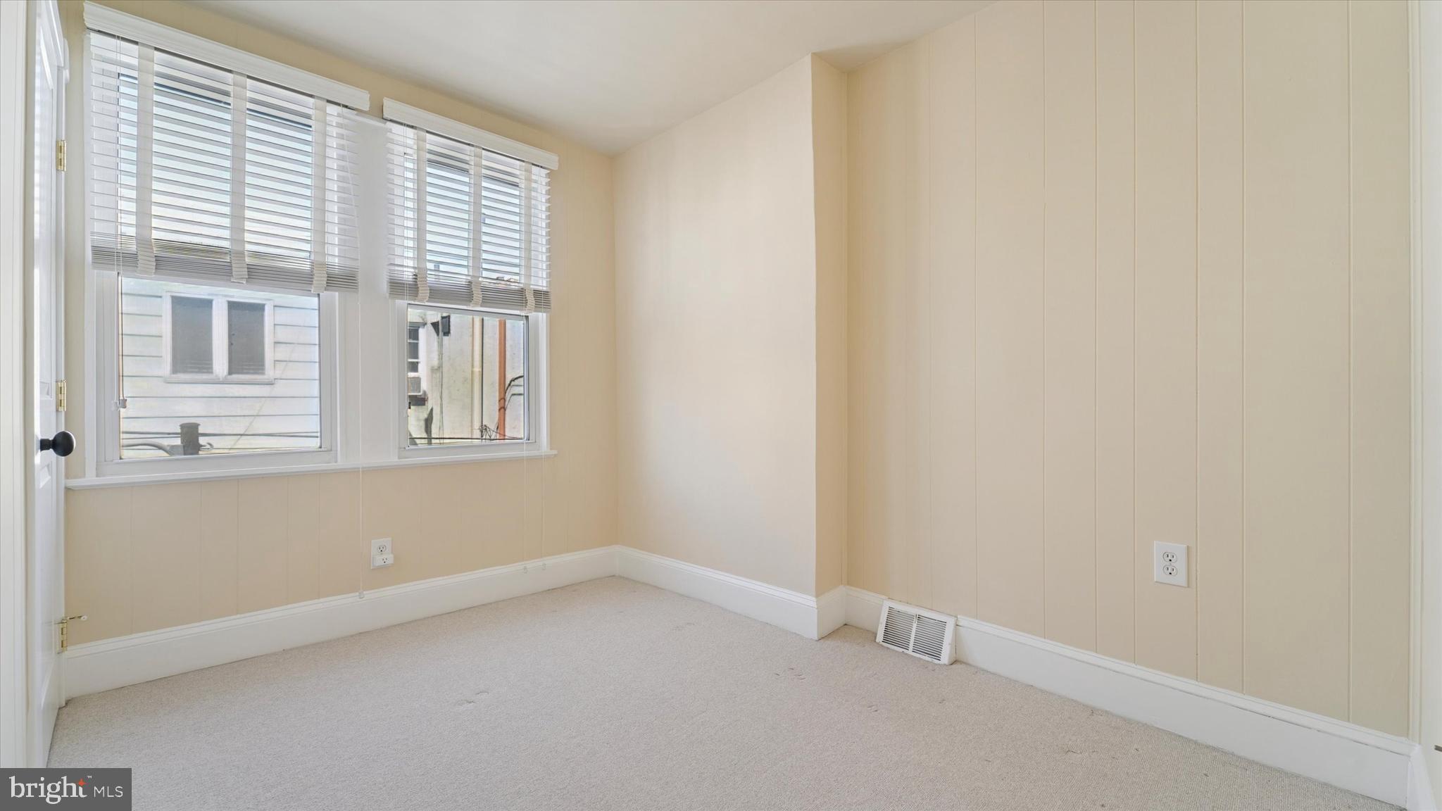 LOWER MOYAMENSING - Residential