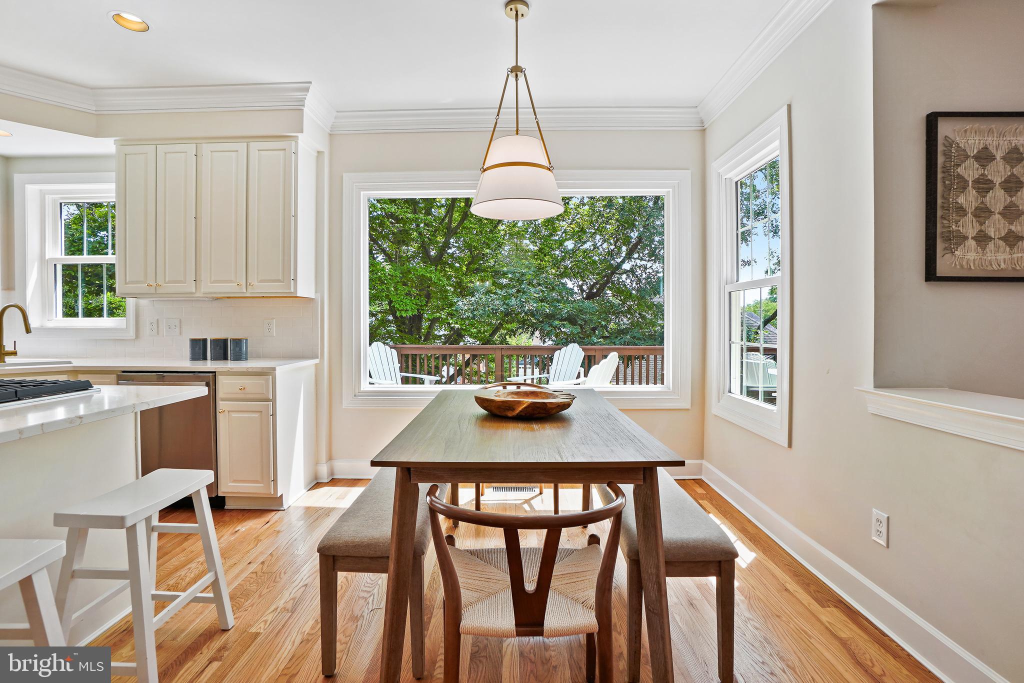 AYRLAWN - Residential