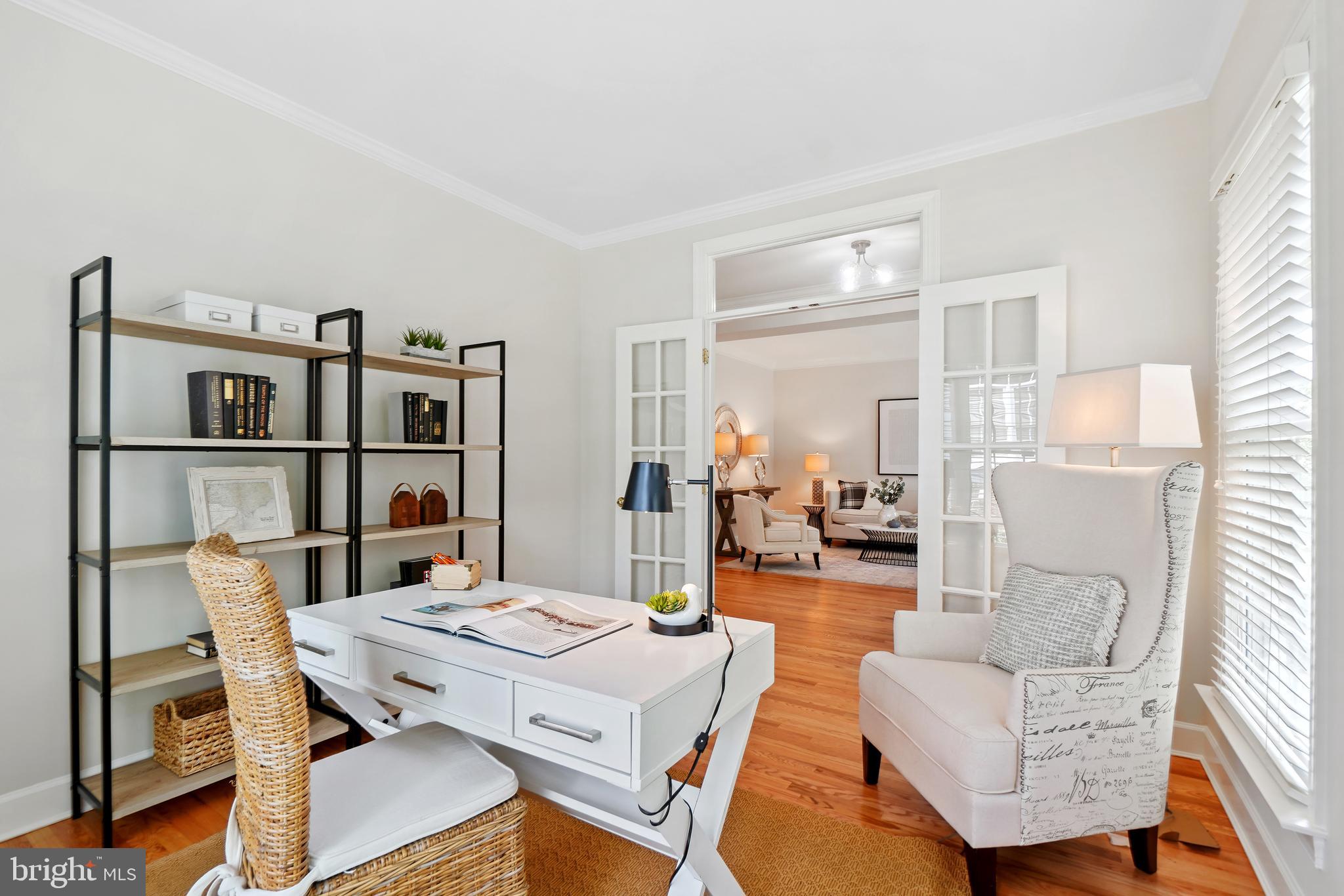 AYRLAWN - Residential