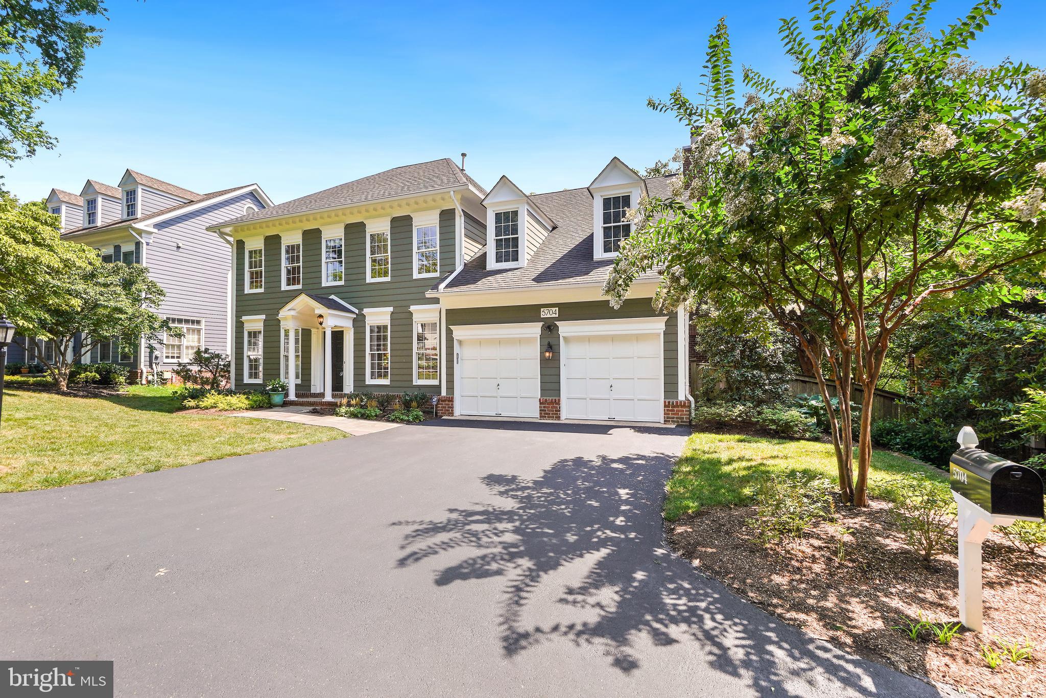 AYRLAWN - Residential