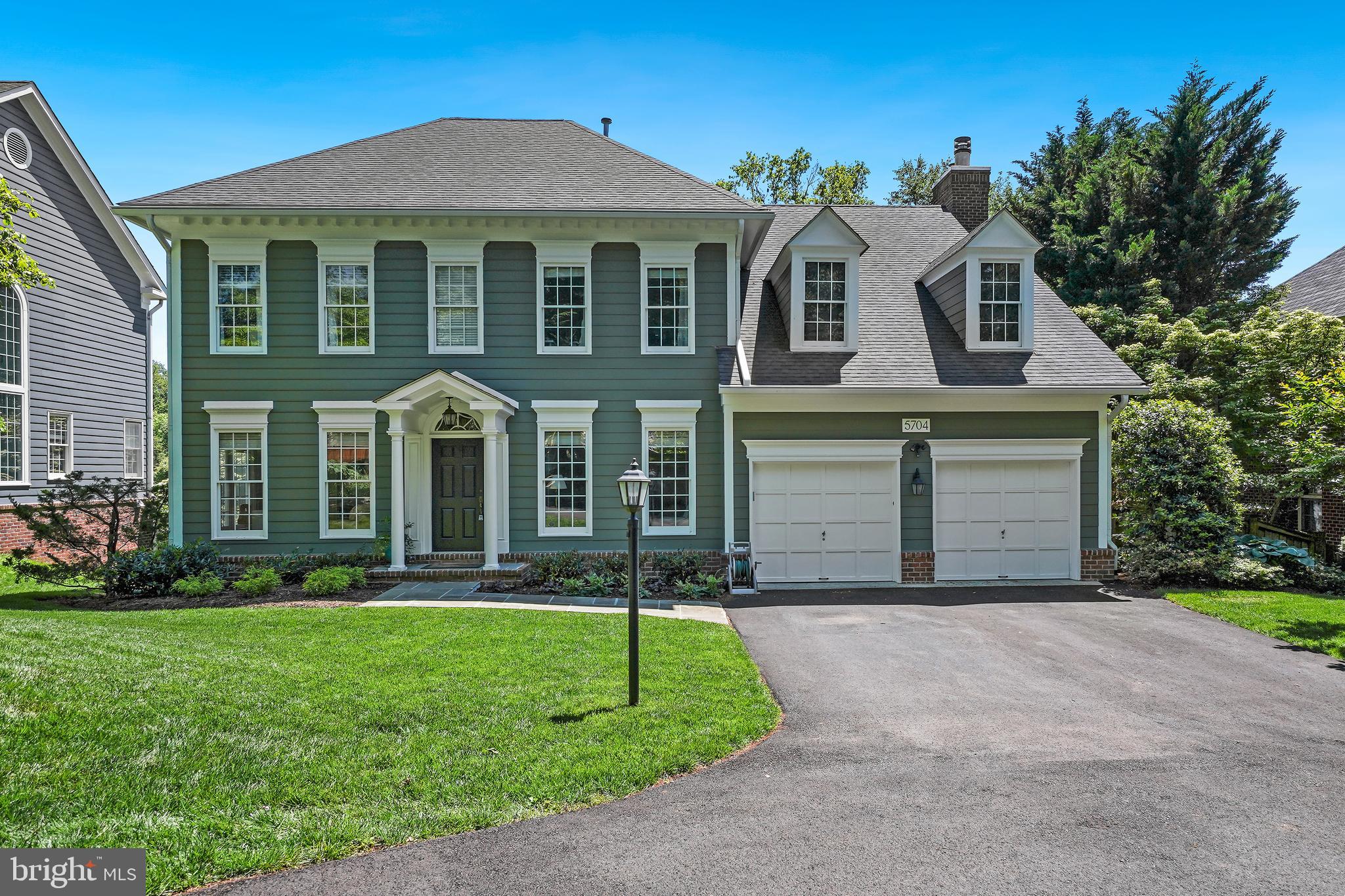 AYRLAWN - Residential