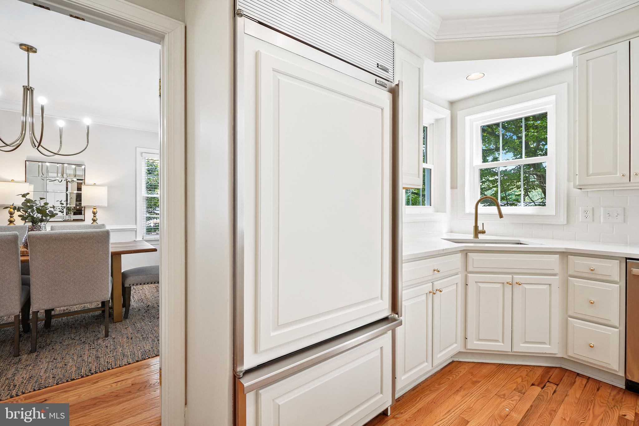 AYRLAWN - Residential