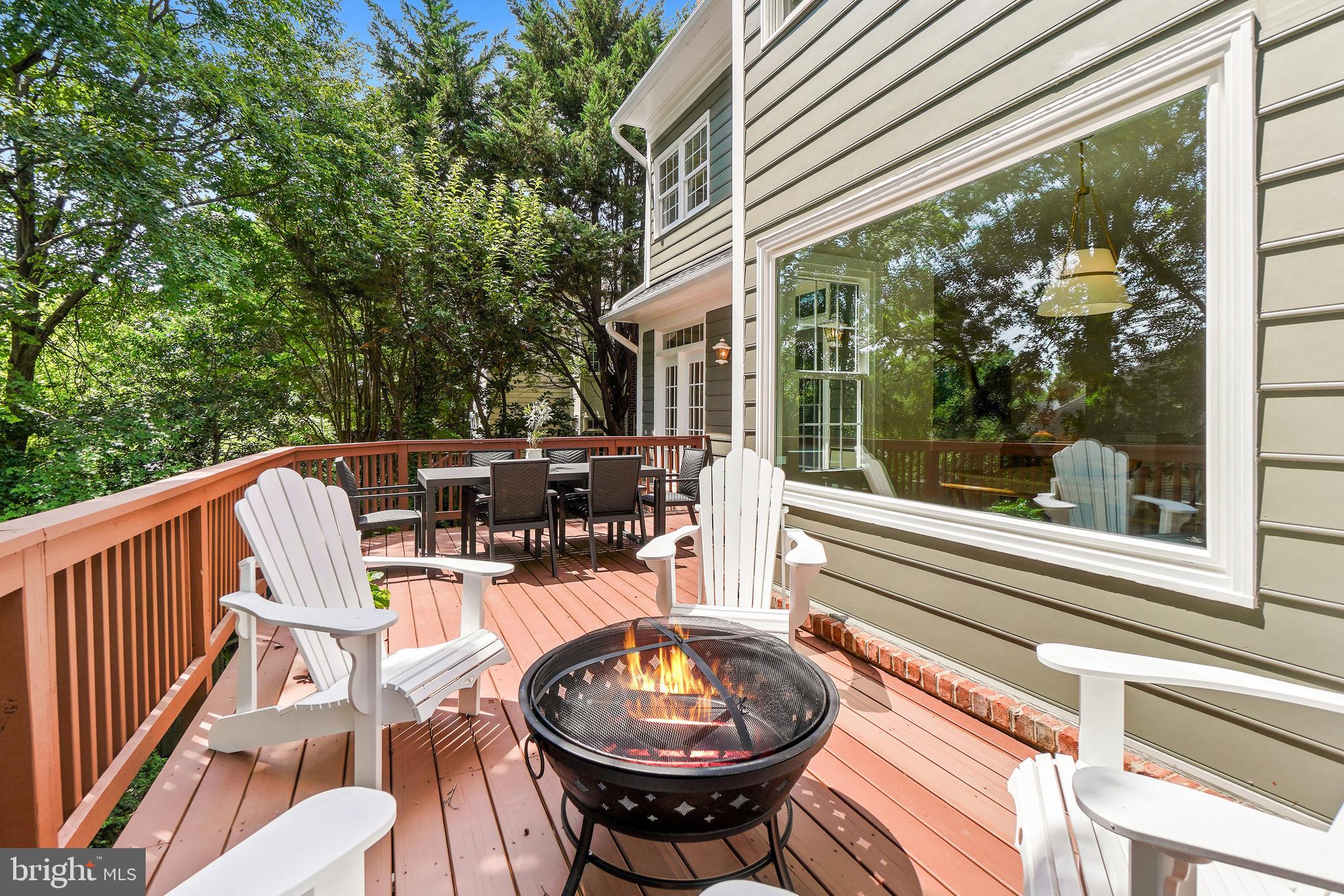 AYRLAWN - Residential