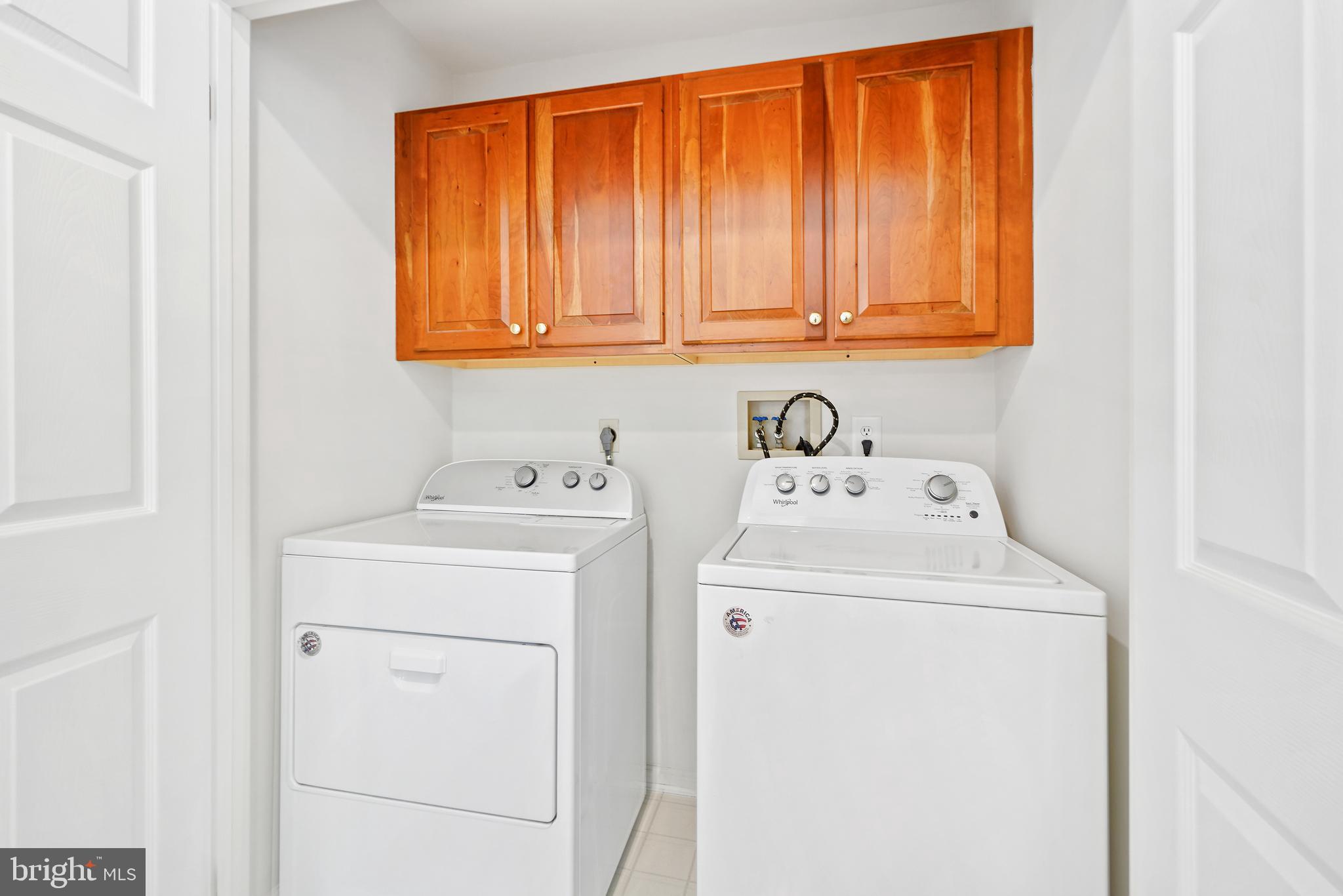 AYRLAWN - Residential