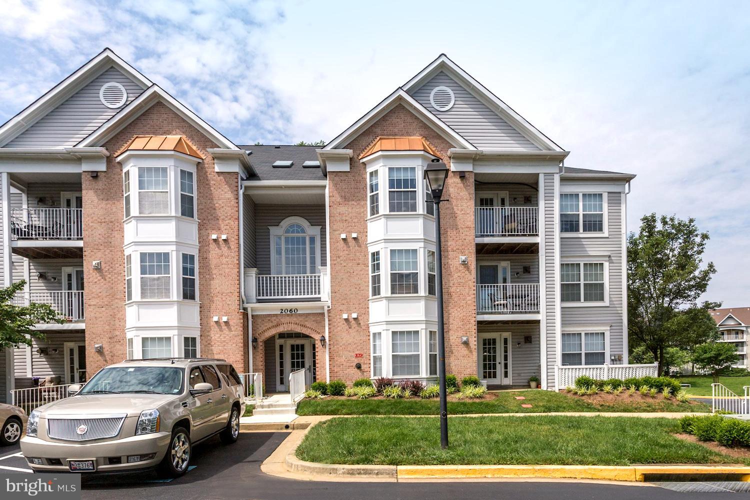 WINDGATE CONDO - Residential