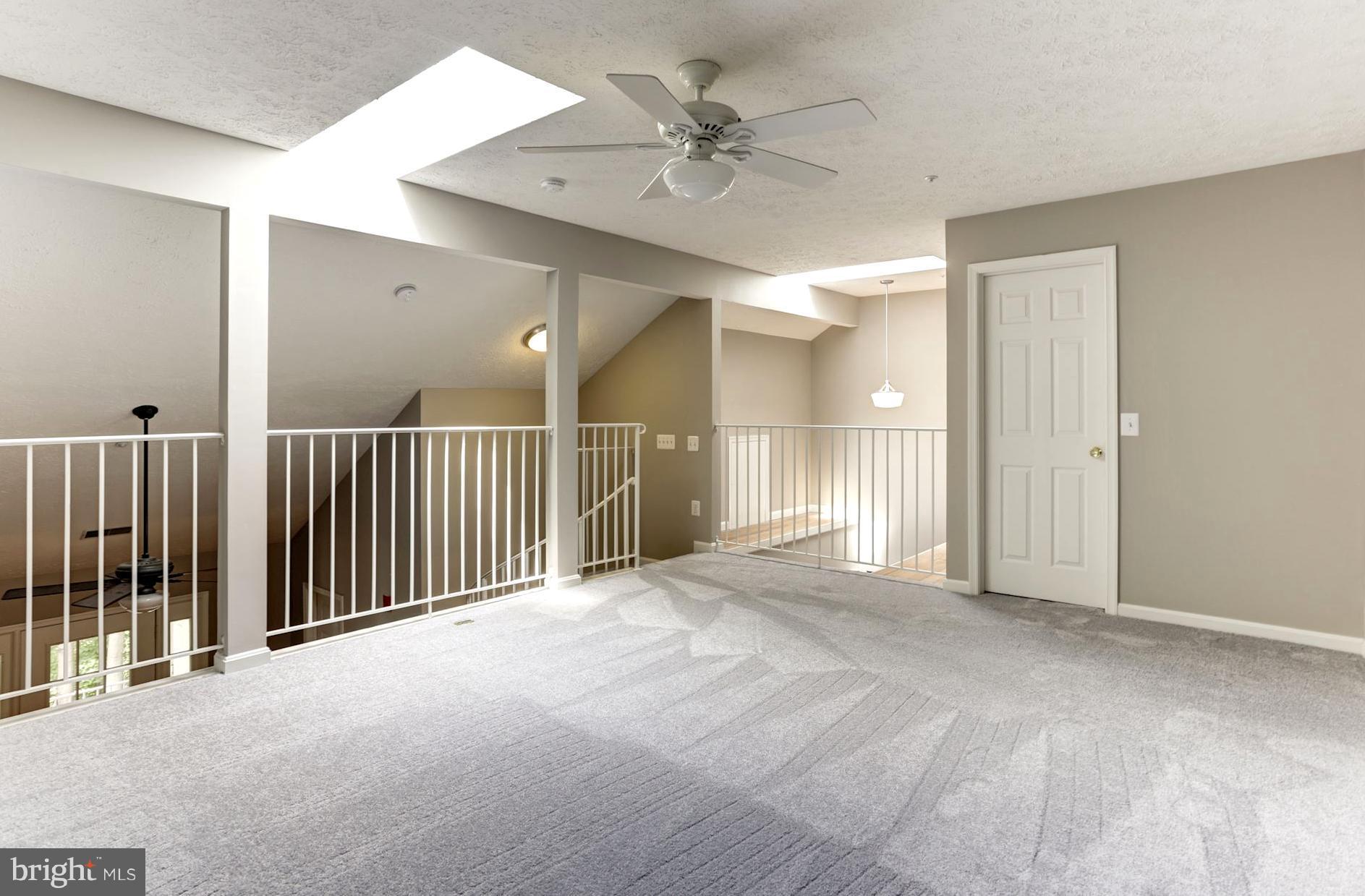 WINDGATE CONDO - Residential