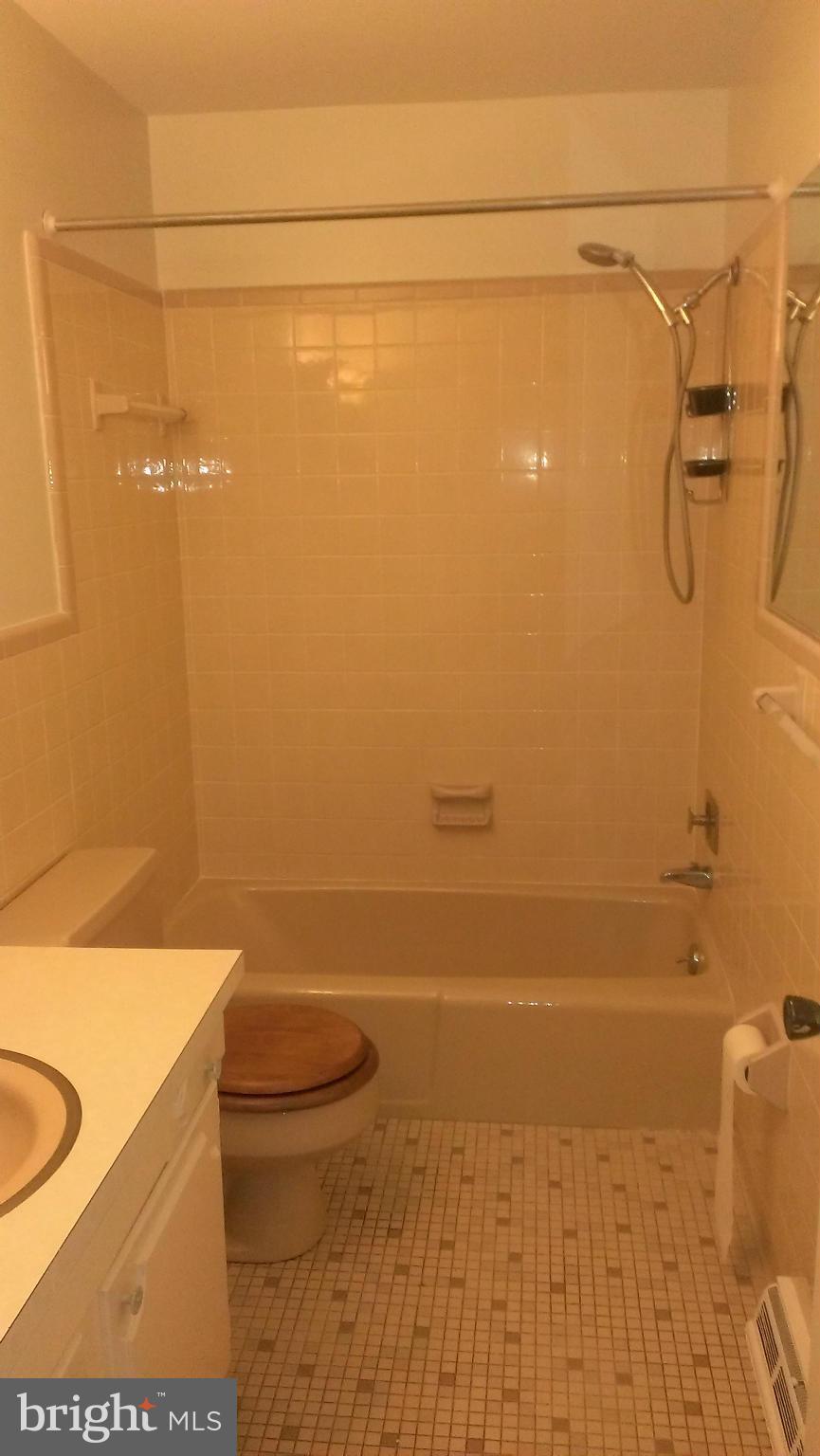 GREENVIEW - Residential Lease