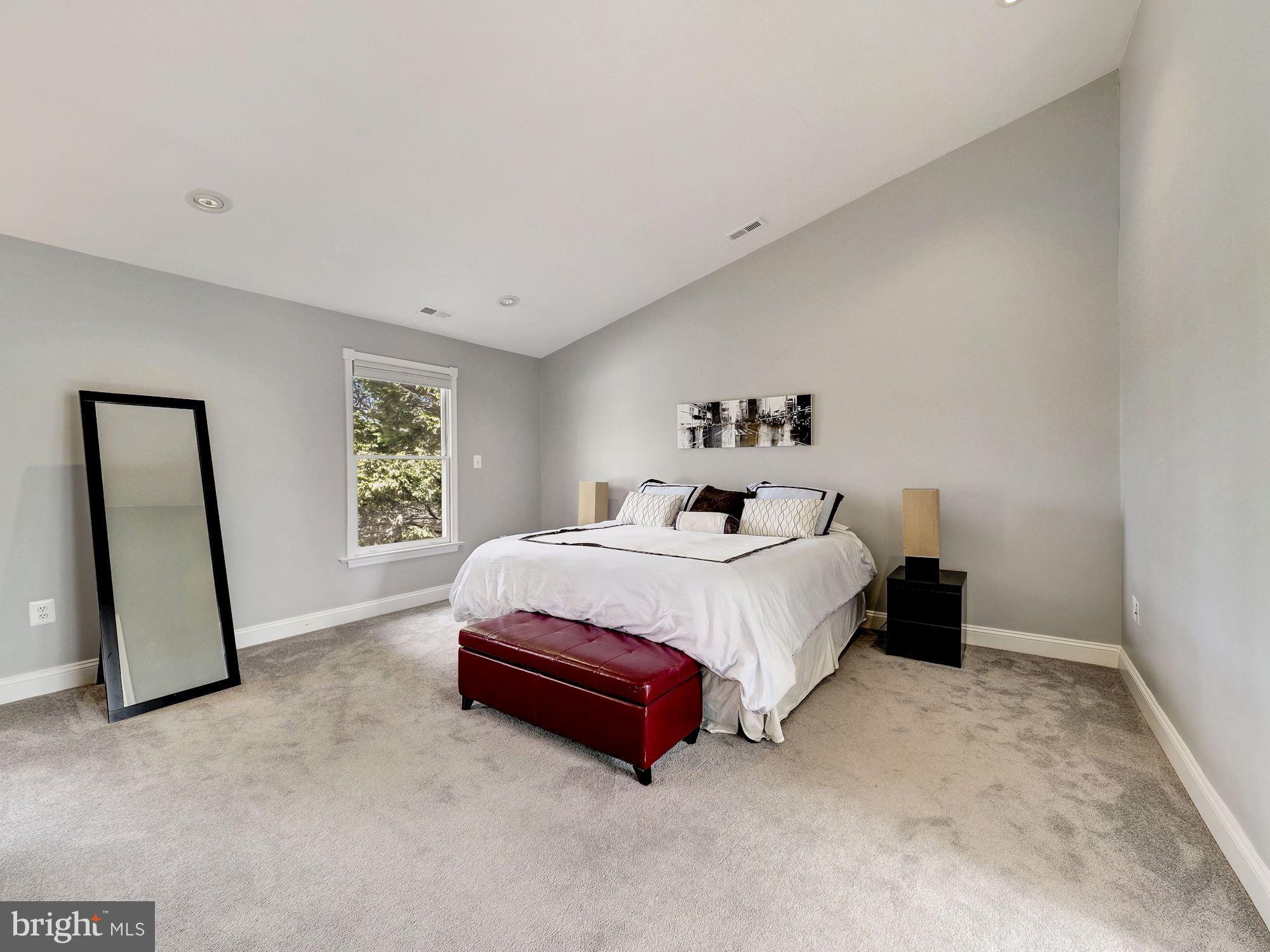 FAIRWAY HILLS - Residential