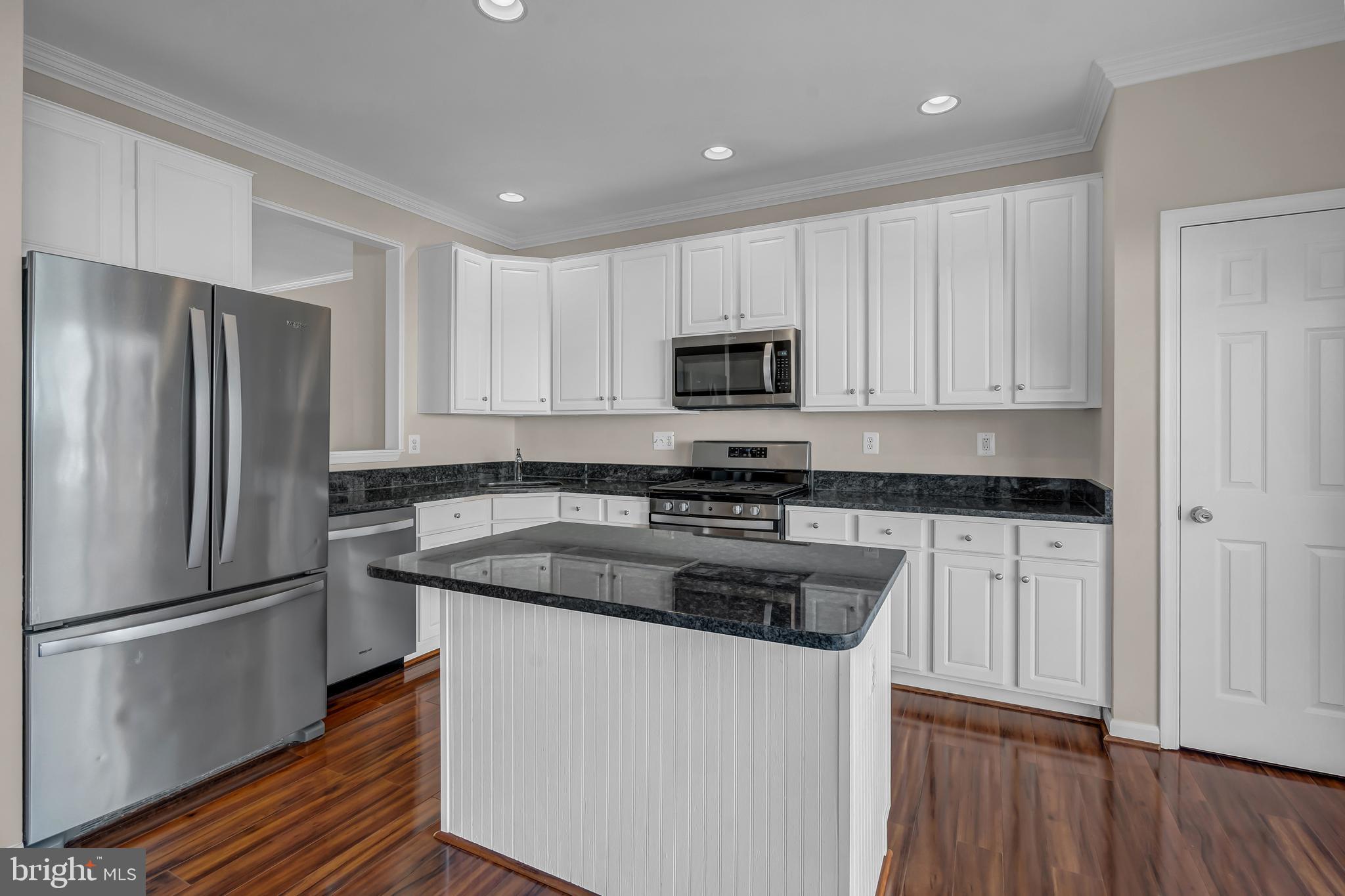 GREAT FALLS CHASE - Residential