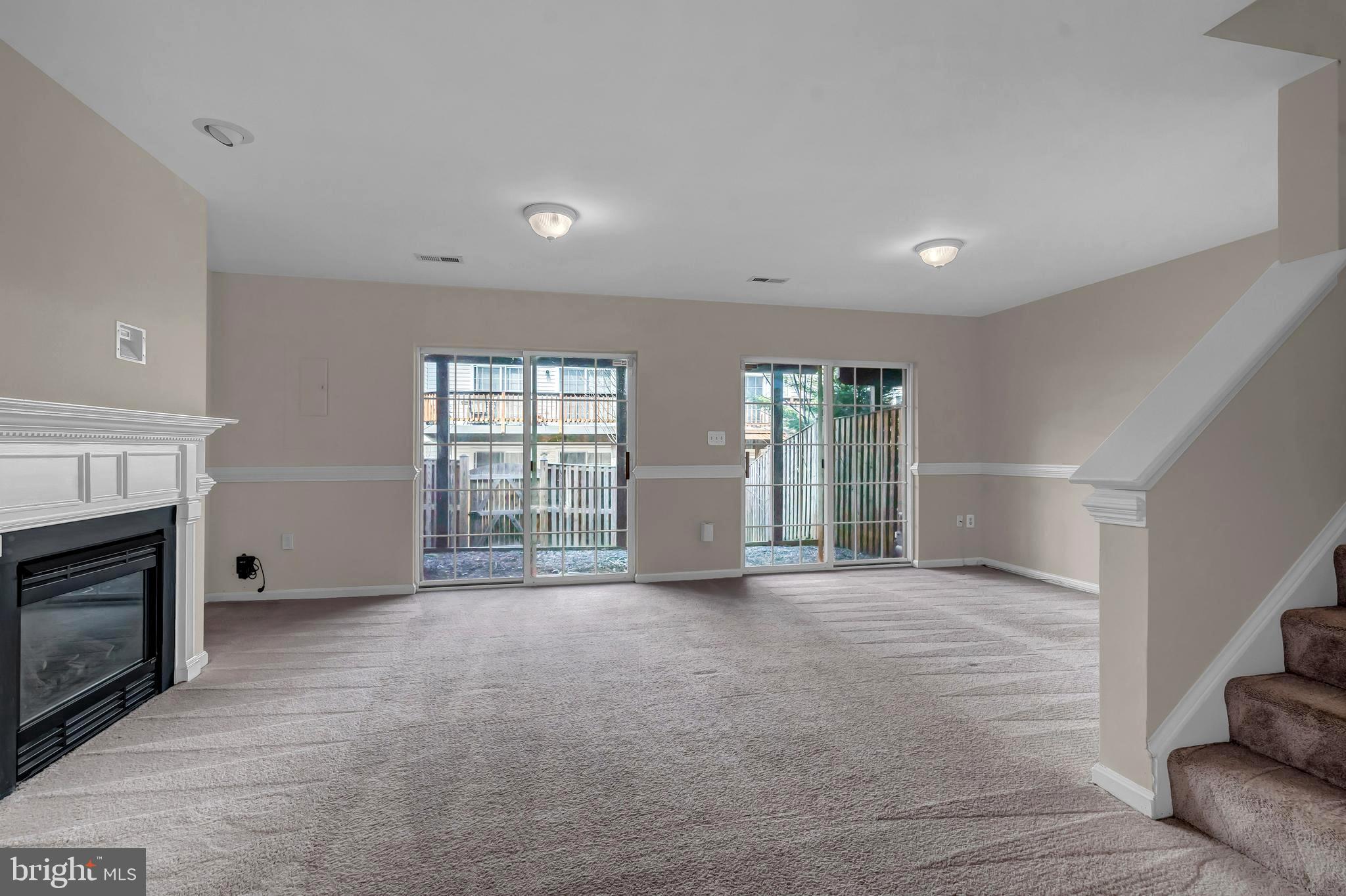 GREAT FALLS CHASE - Residential