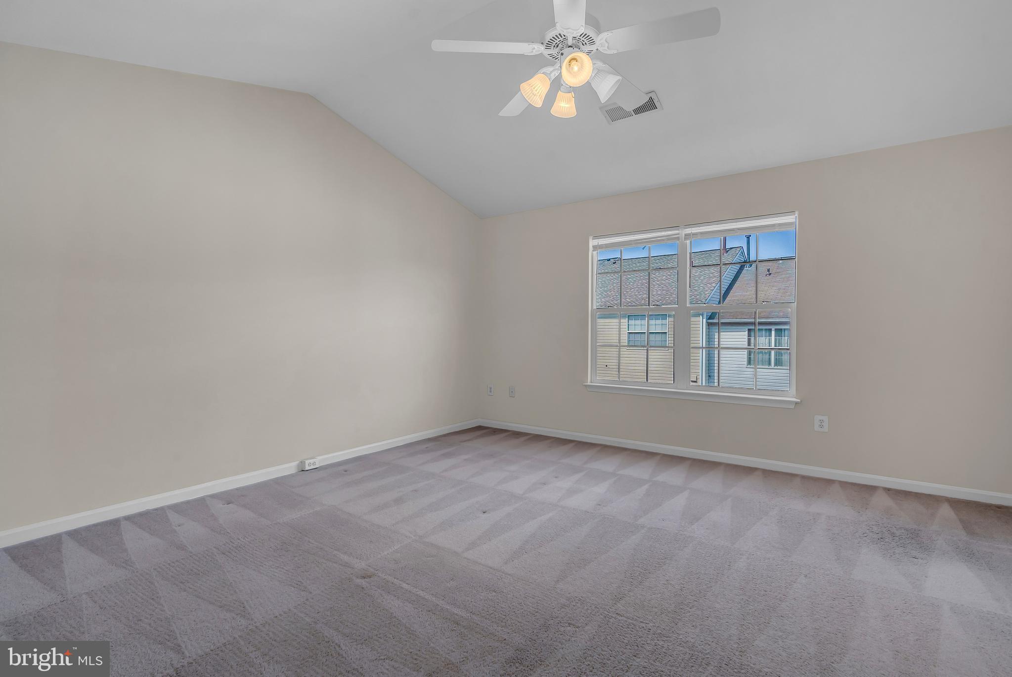 GREAT FALLS CHASE - Residential