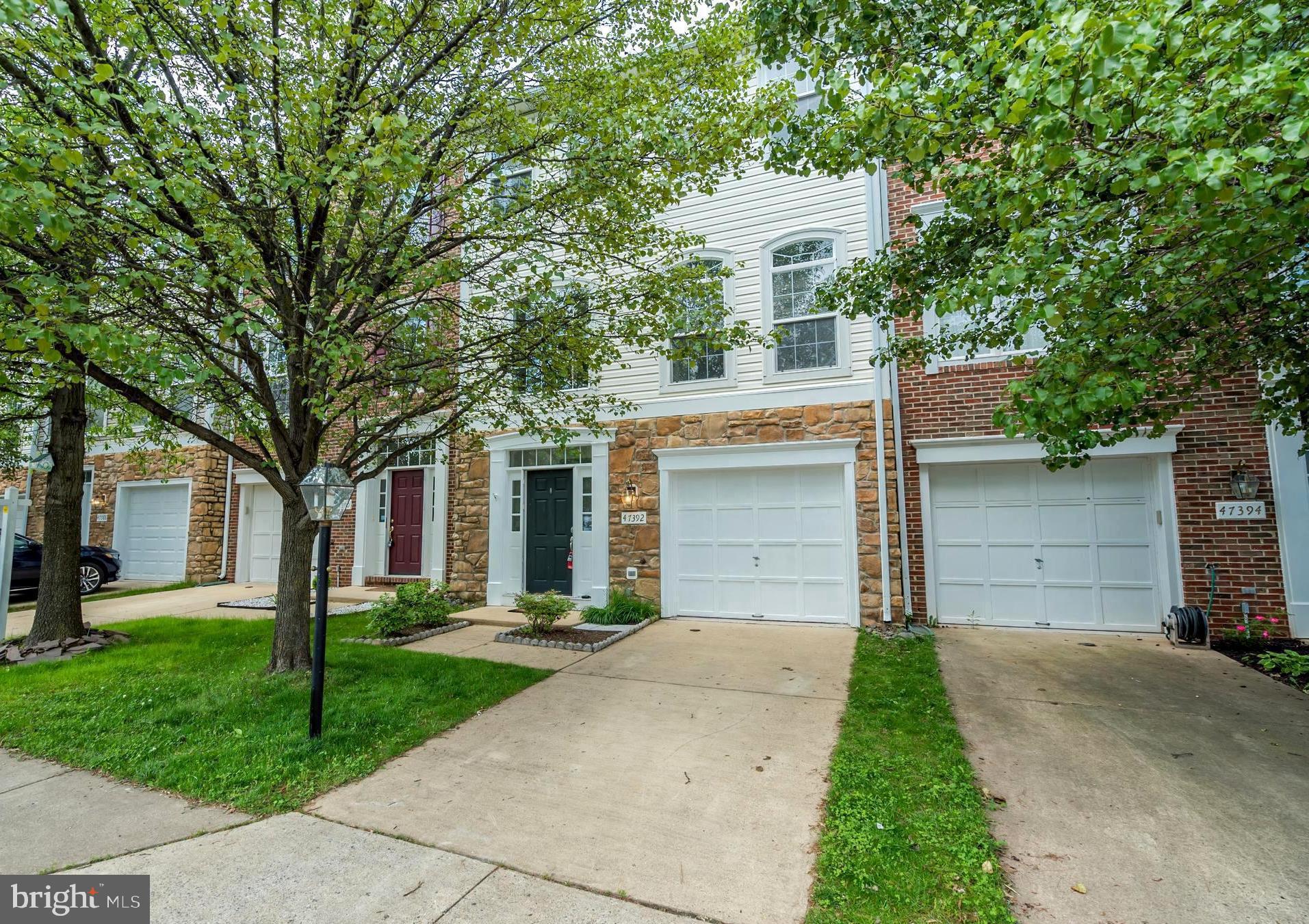 GREAT FALLS CHASE - Residential