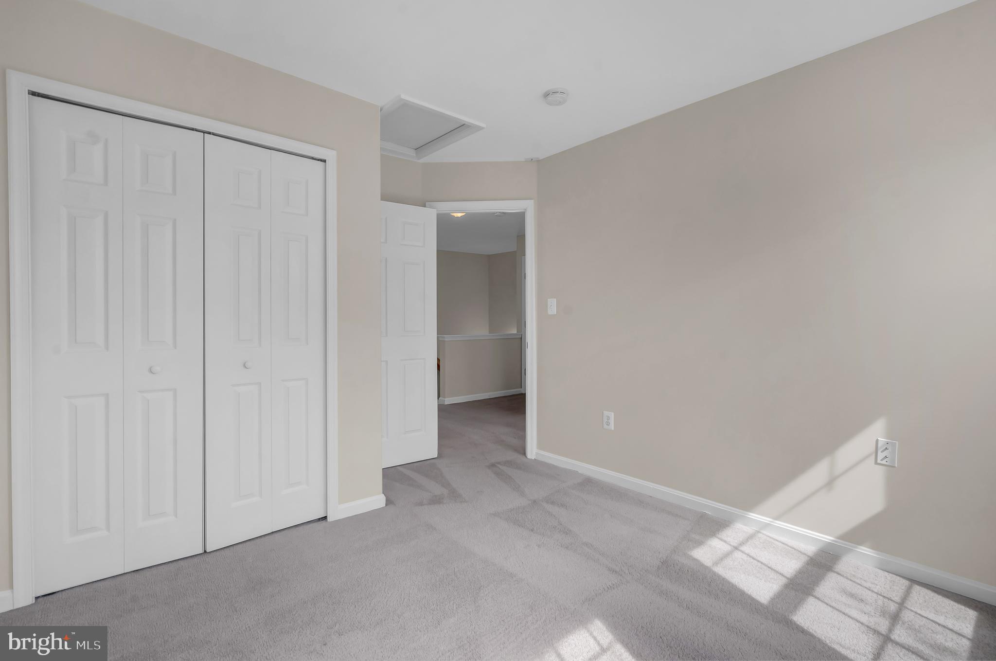 GREAT FALLS CHASE - Residential