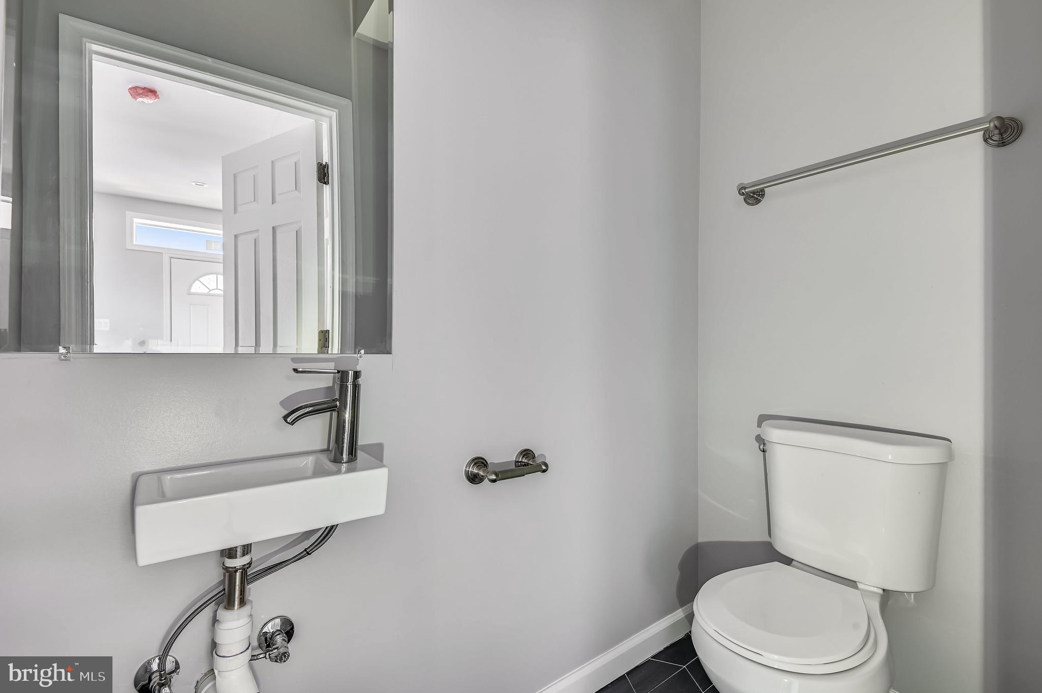 ASHLAND MEWS PARK - Residential