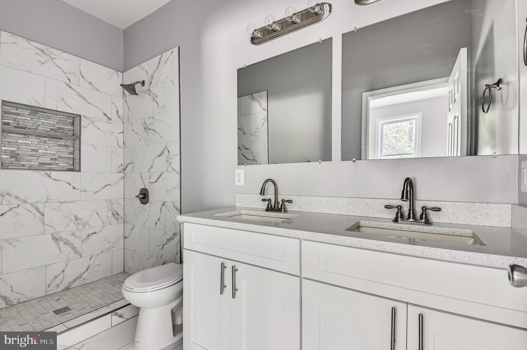 ASHLAND MEWS PARK - Residential