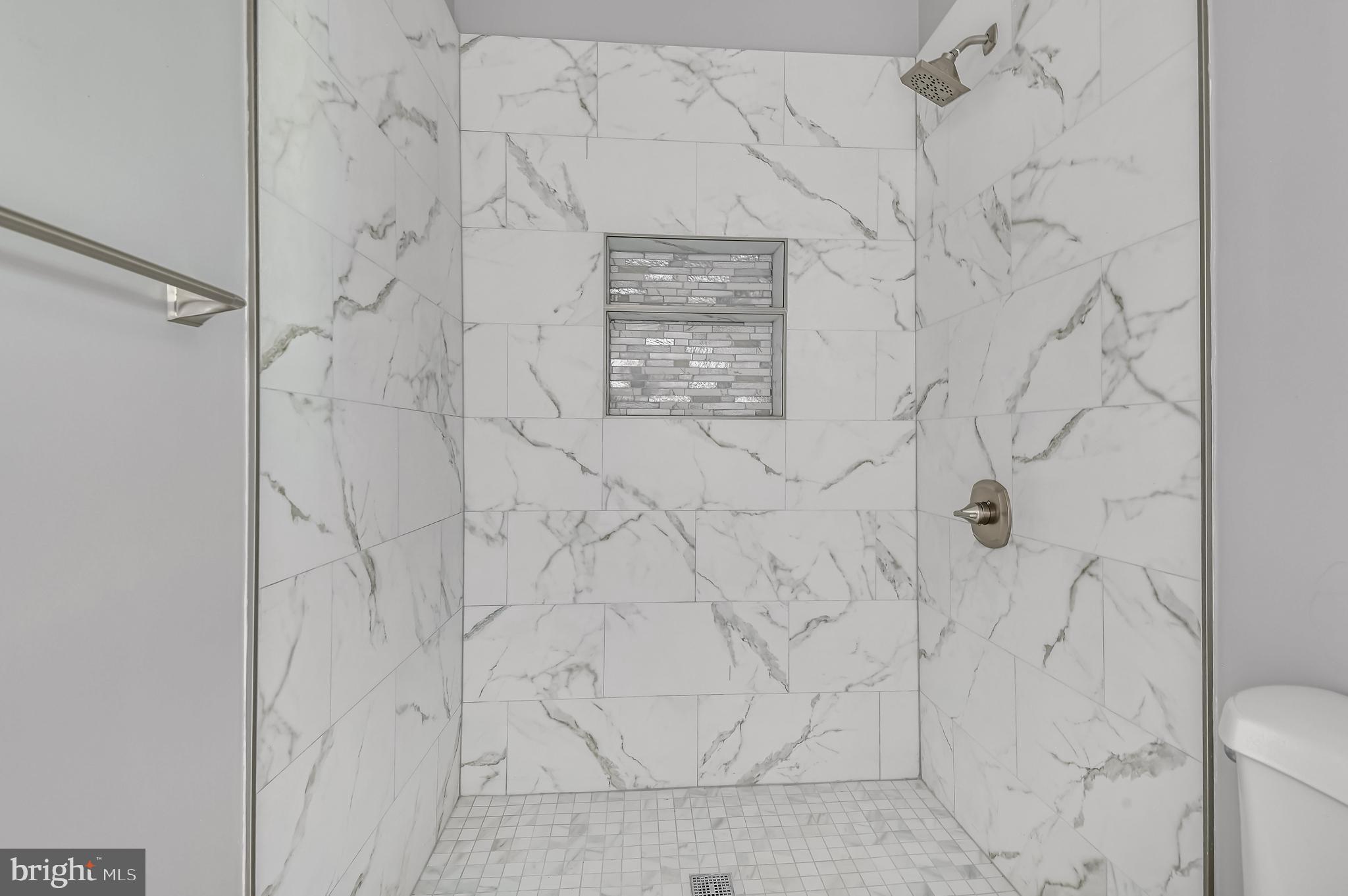 ASHLAND MEWS PARK - Residential