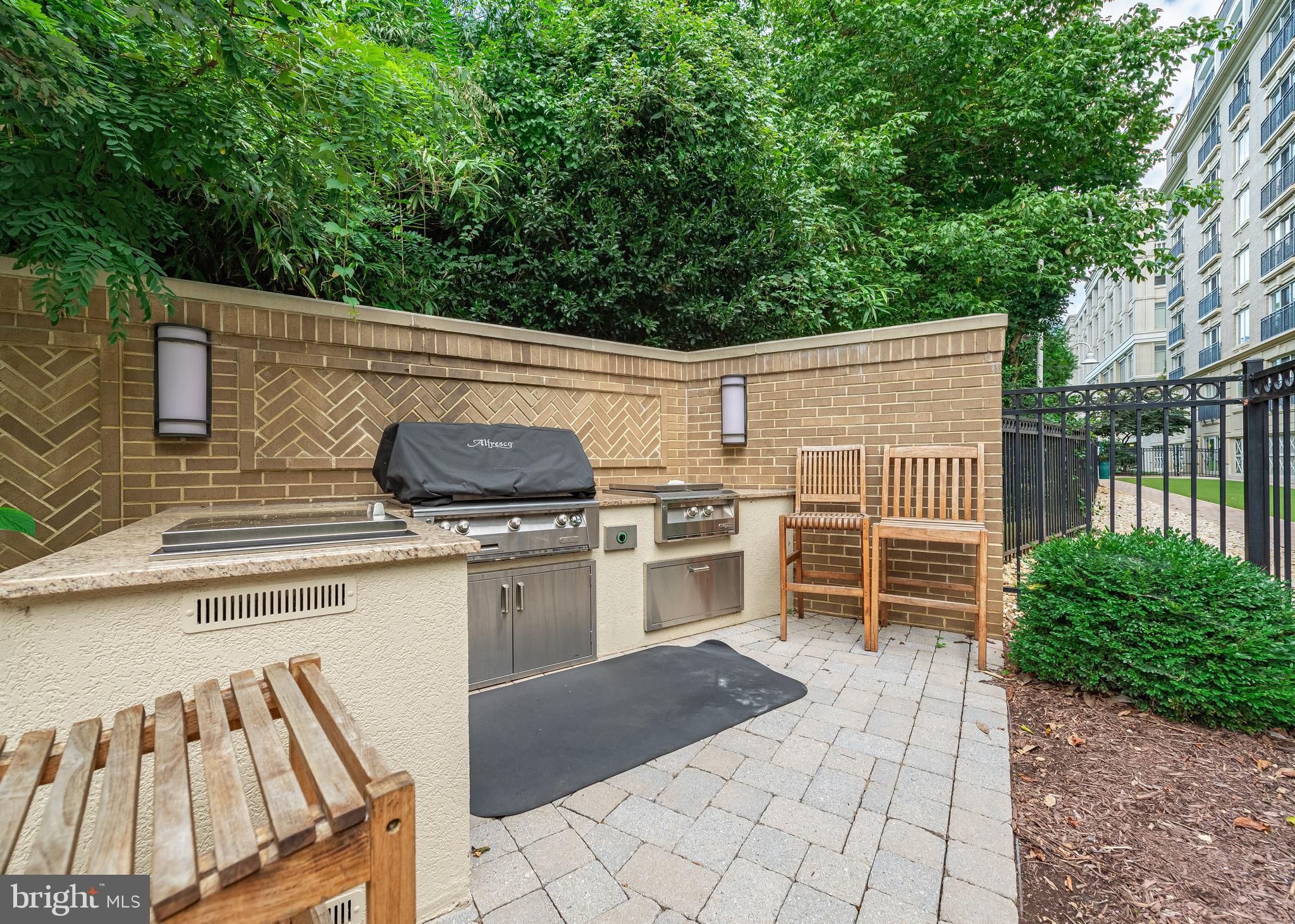 PARK PLACE - Residential