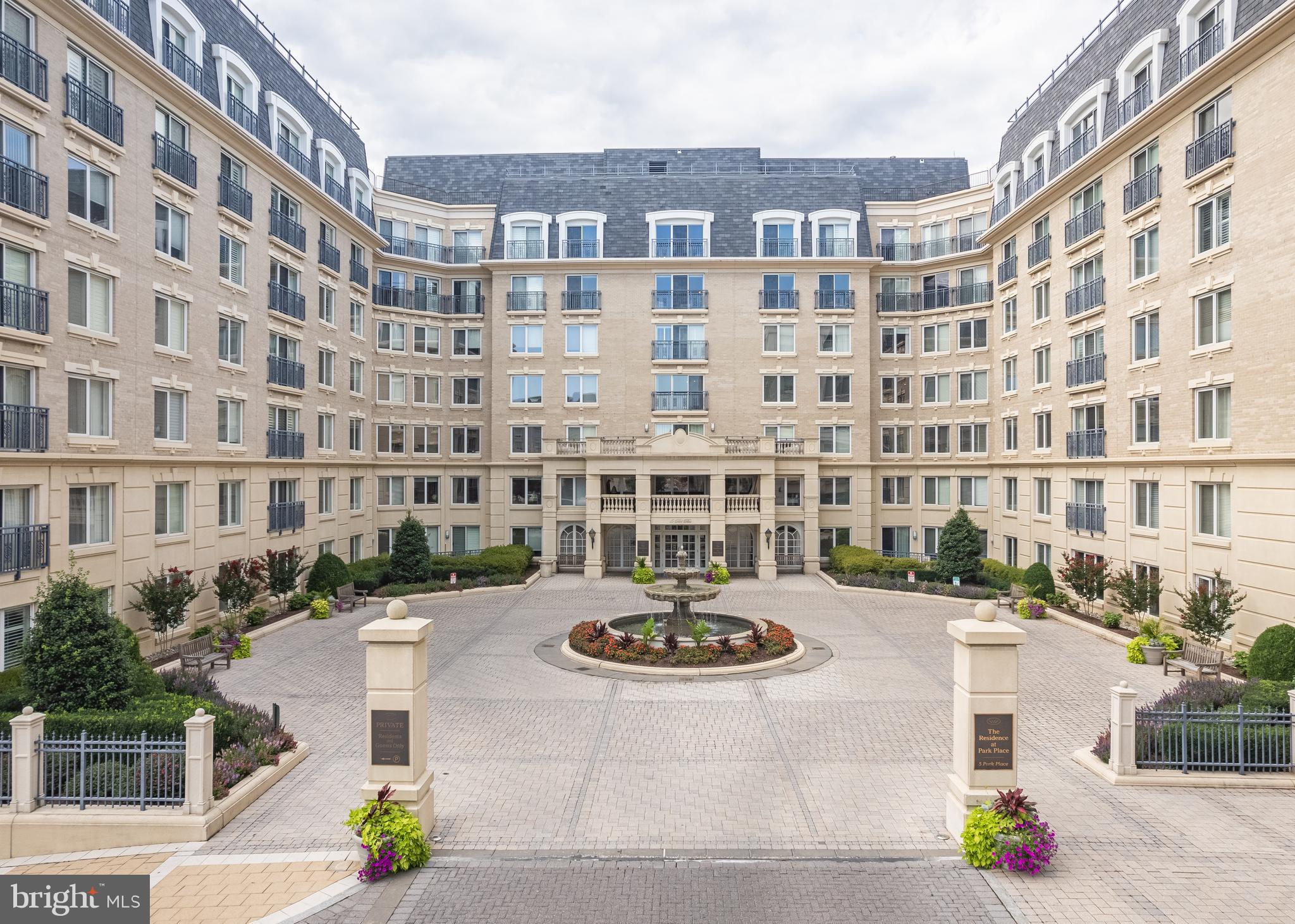 PARK PLACE - Residential