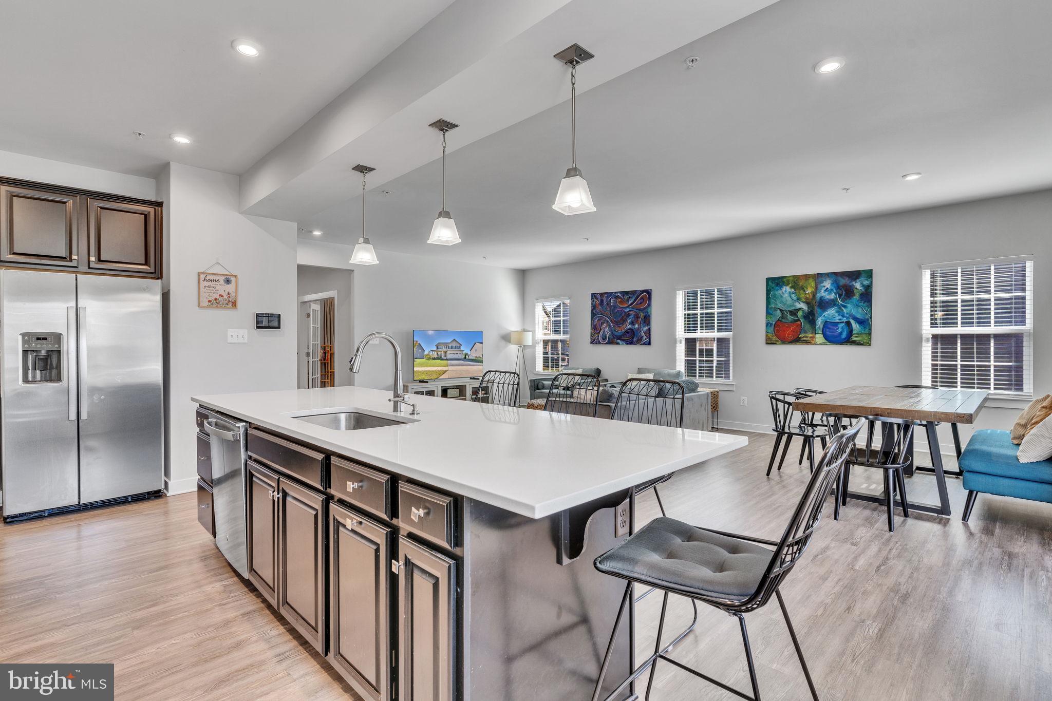 BRENTWOOD - Residential