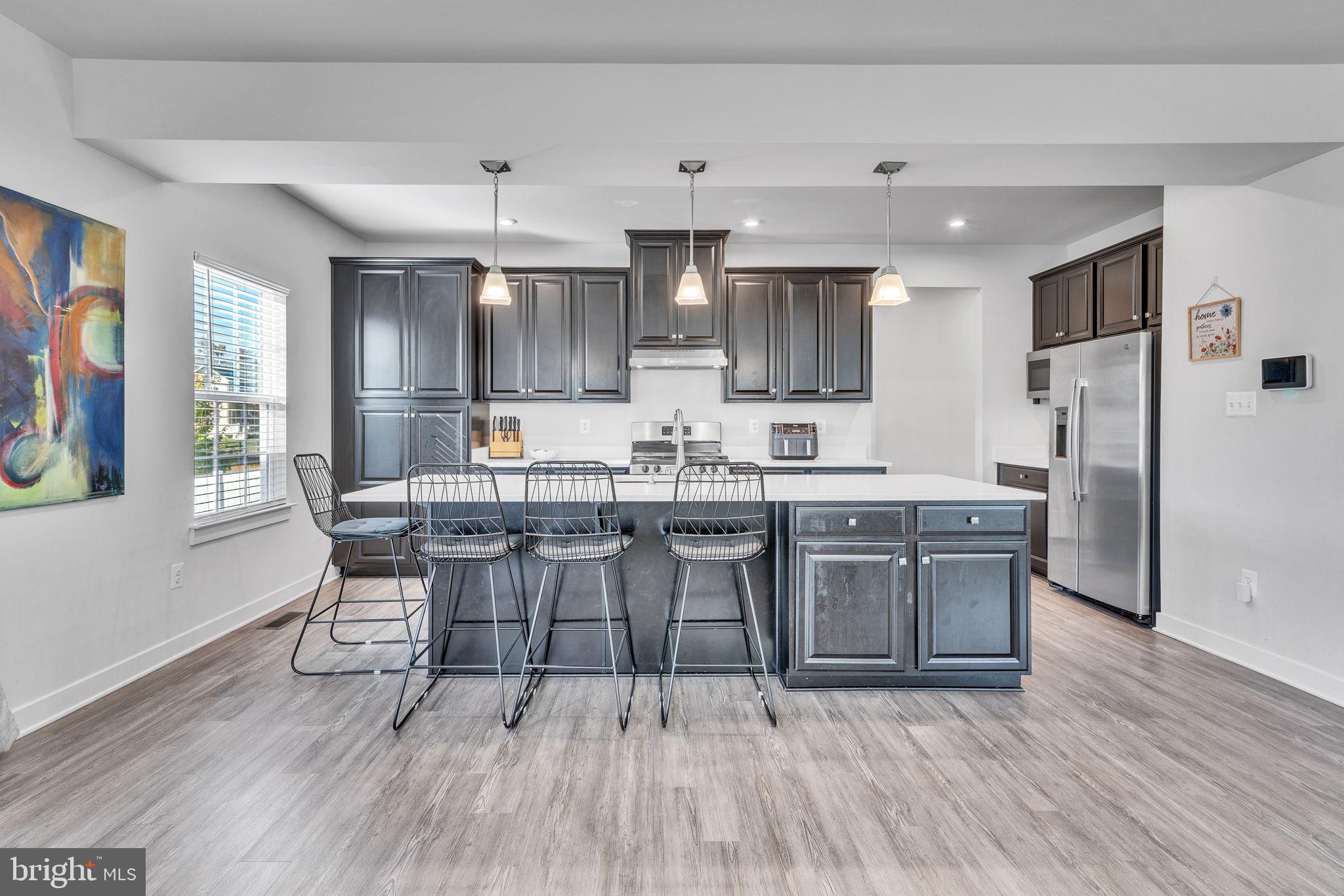 BRENTWOOD - Residential