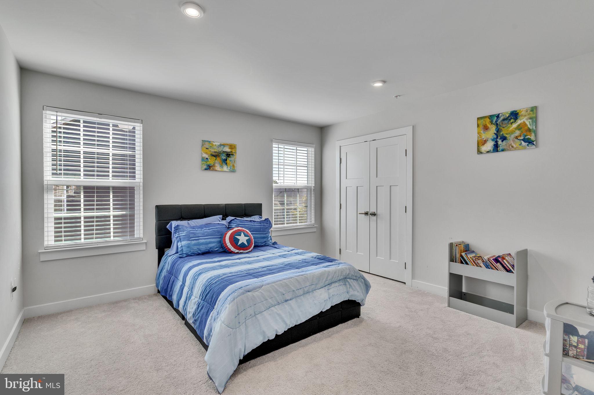 BRENTWOOD - Residential