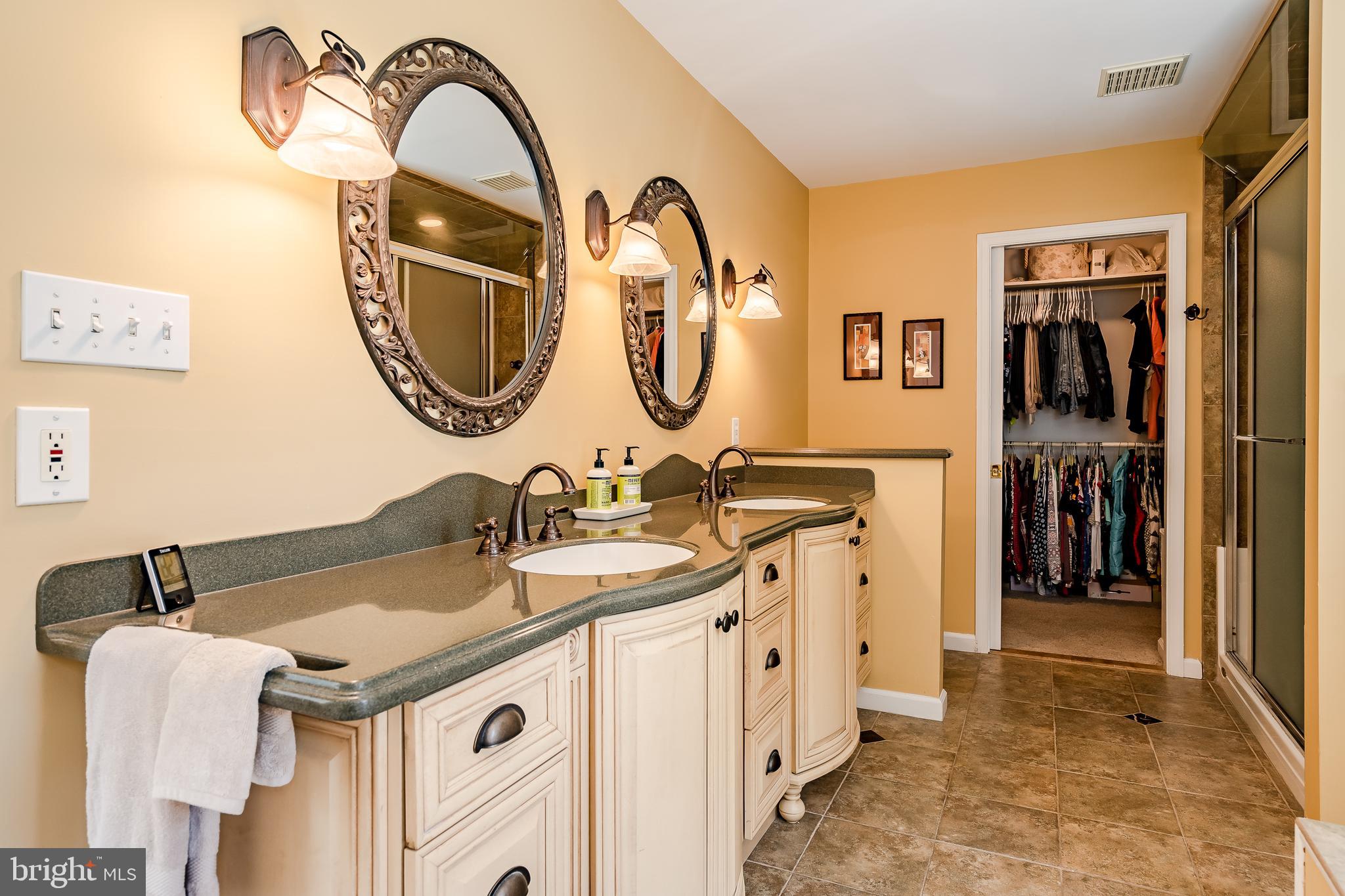 HIGH MEADOW - Residential