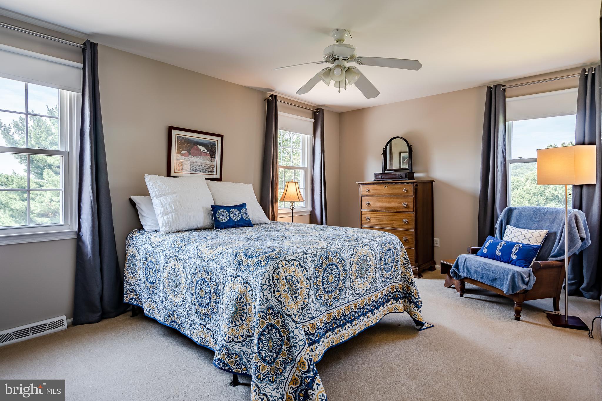 HIGH MEADOW - Residential