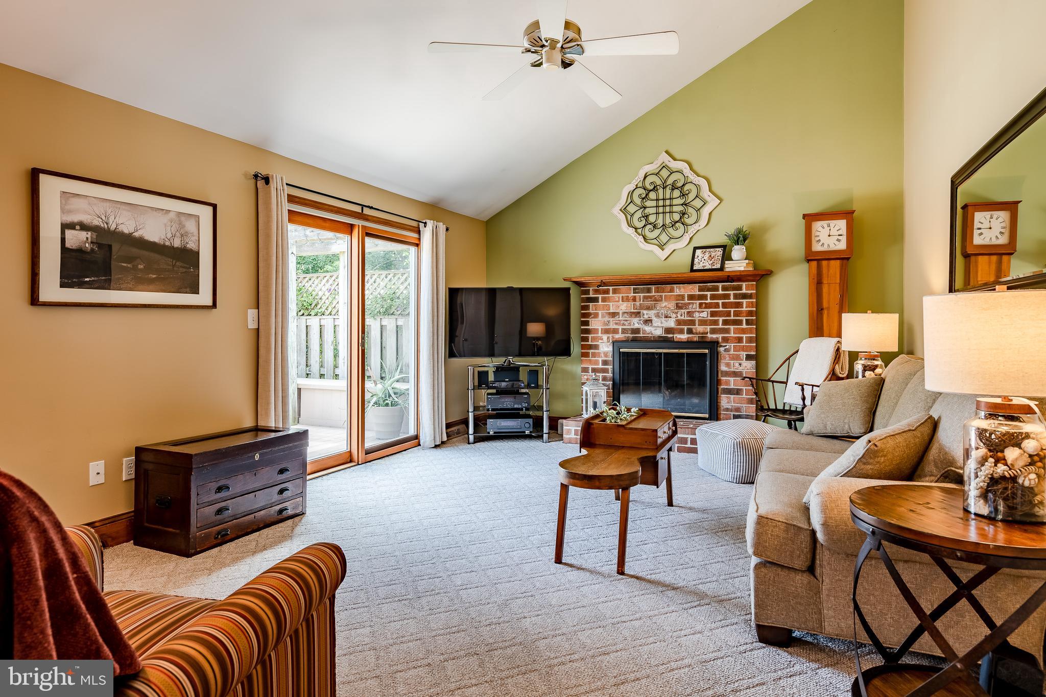 HIGH MEADOW - Residential