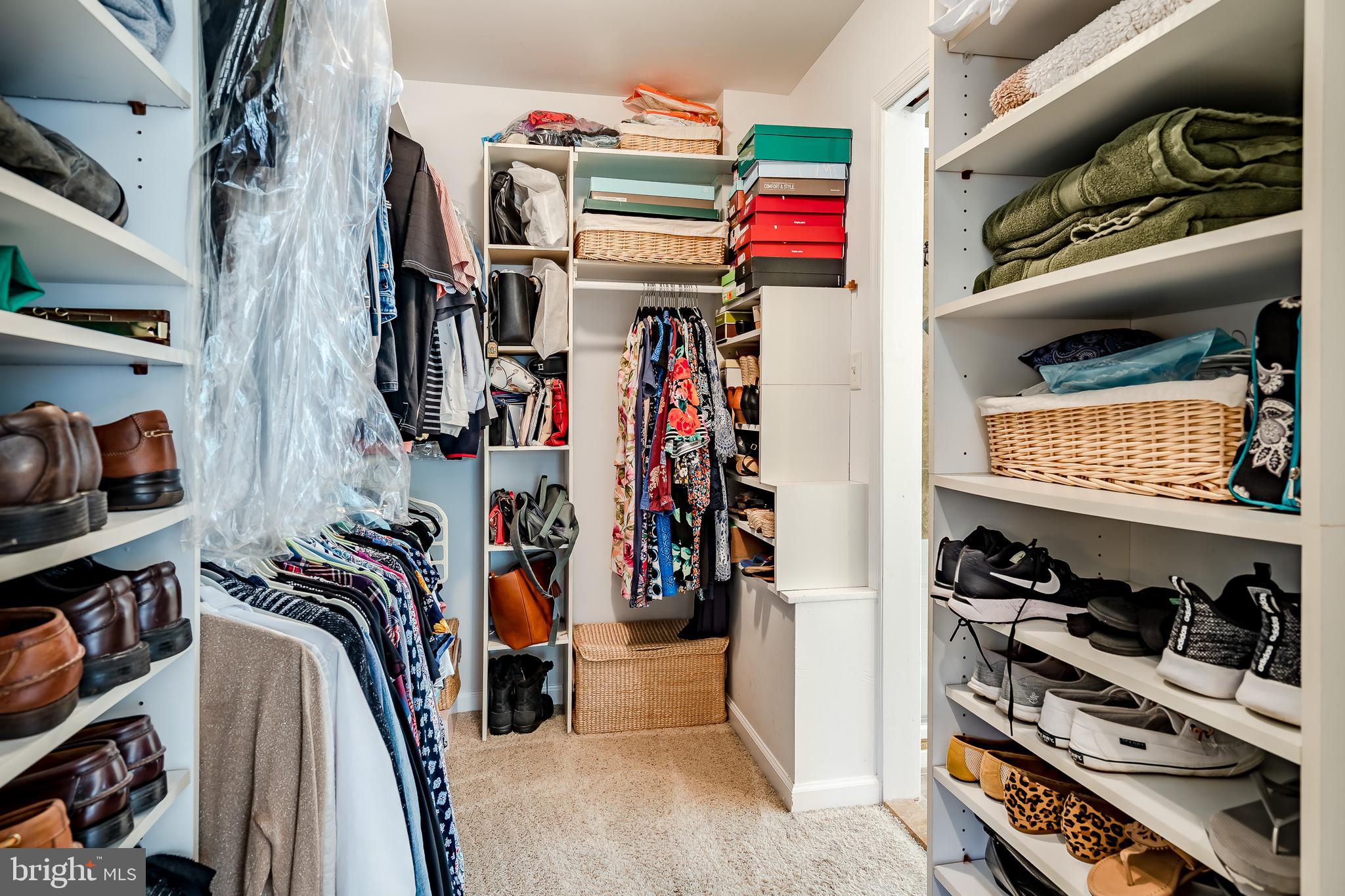 HIGH MEADOW - Residential