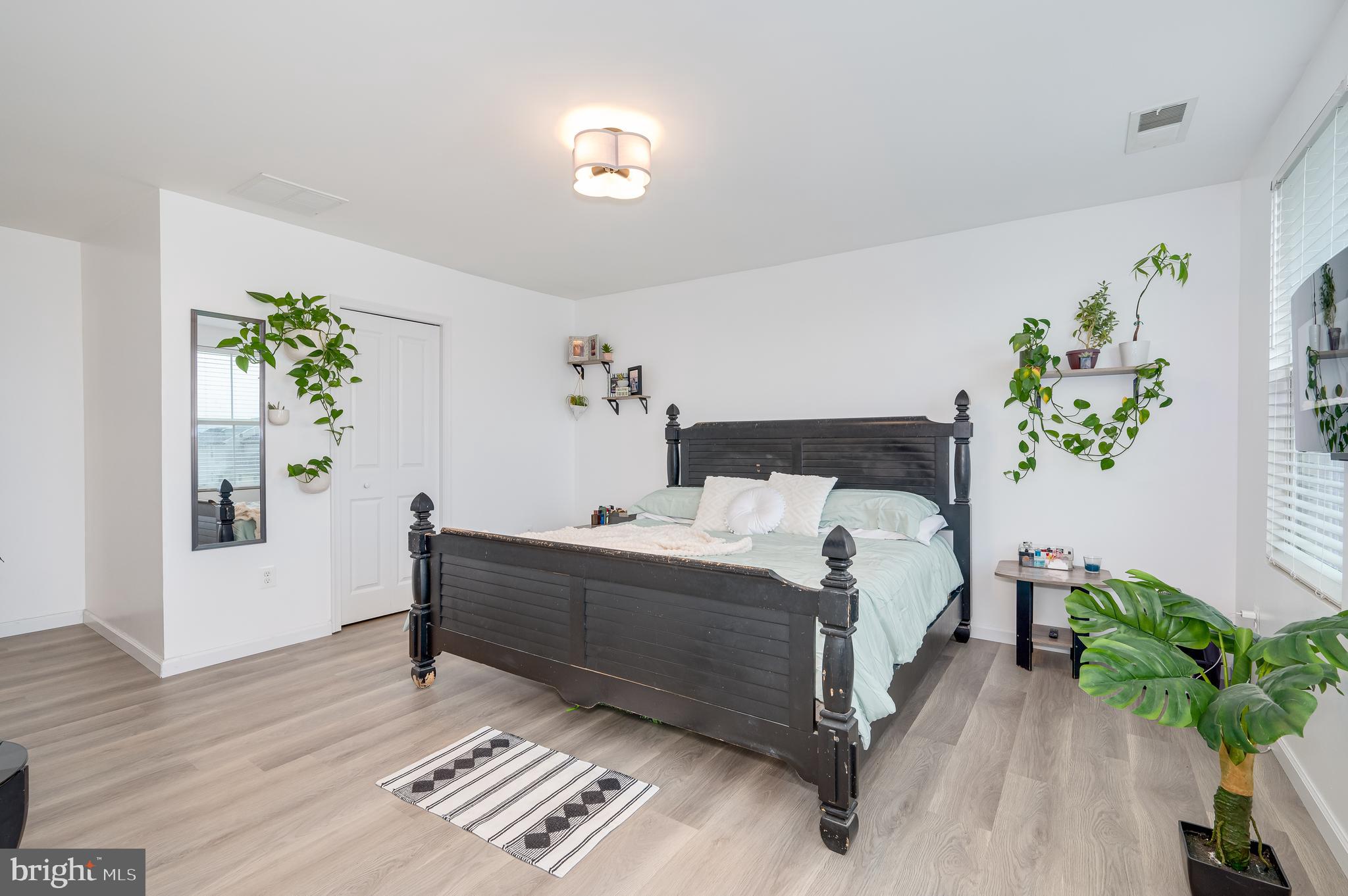 STONECREST - Residential