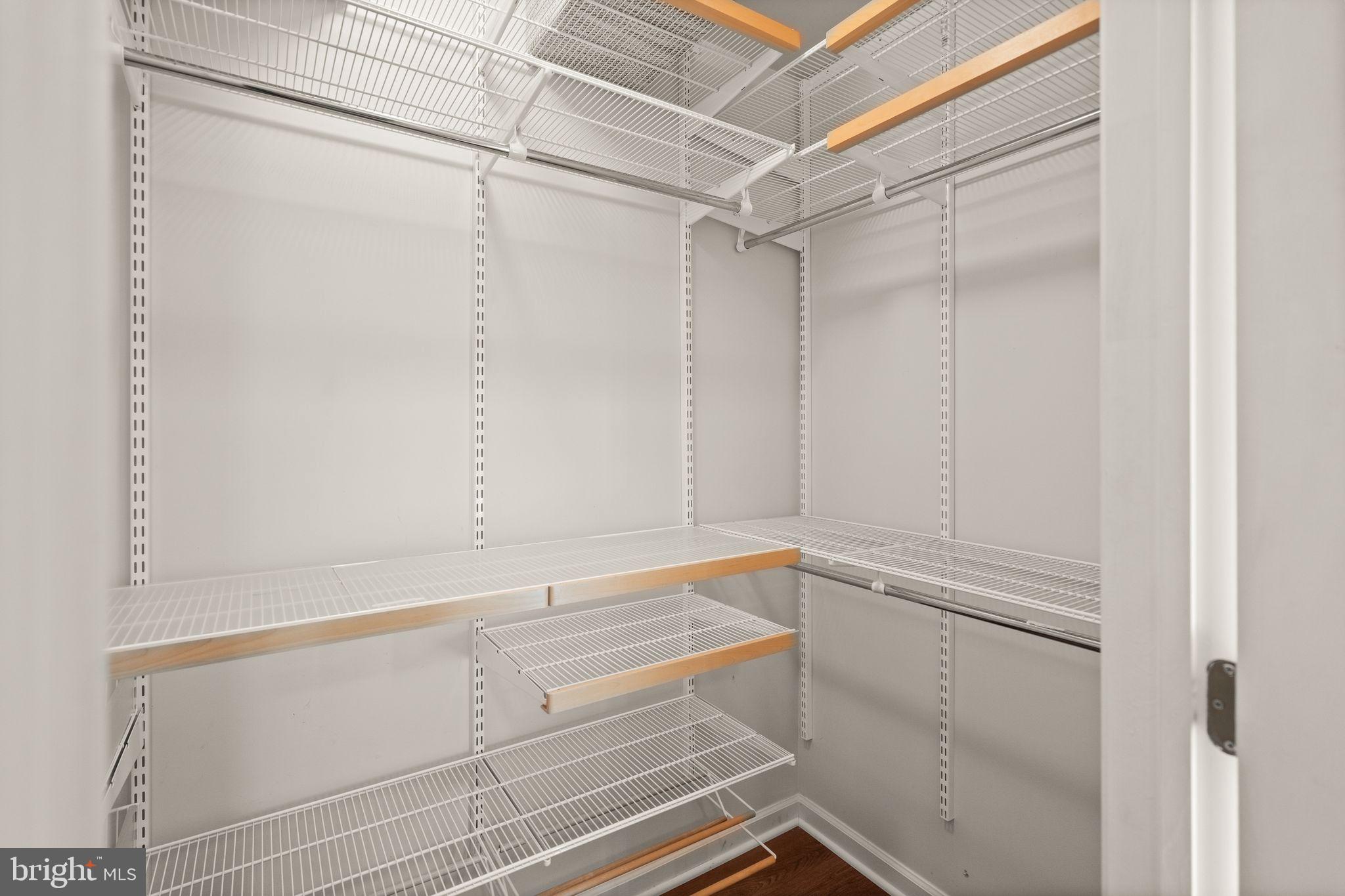 CRIPPENS CORNER - Residential