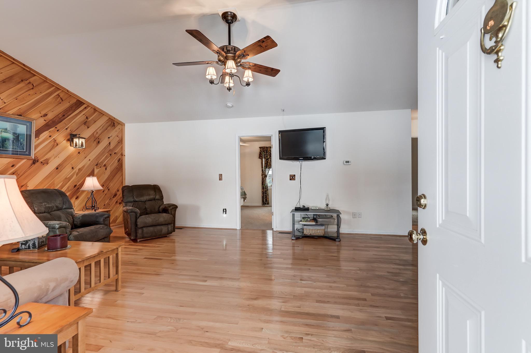 ASPEN HILLS - Residential