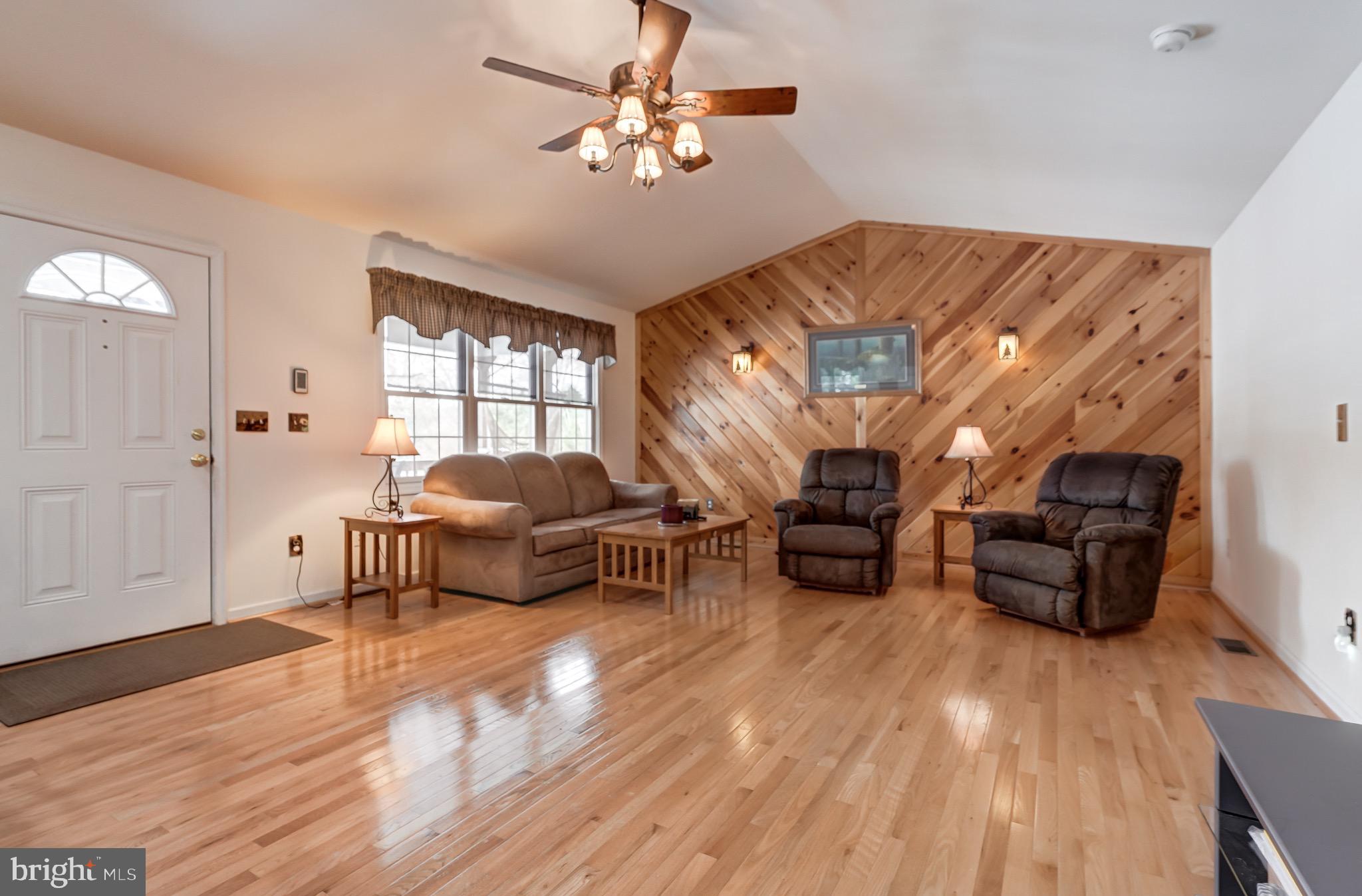 ASPEN HILLS - Residential