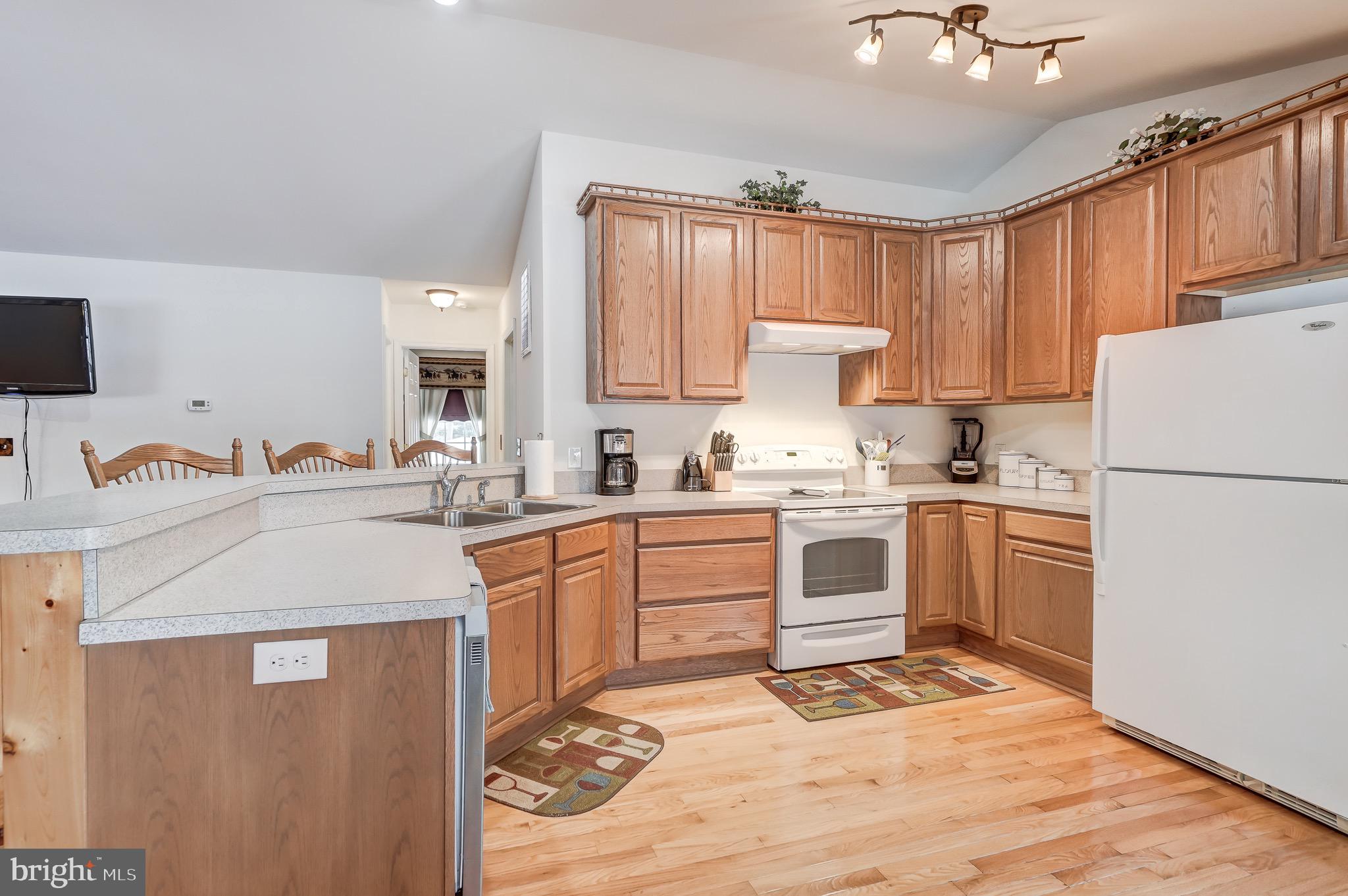 ASPEN HILLS - Residential