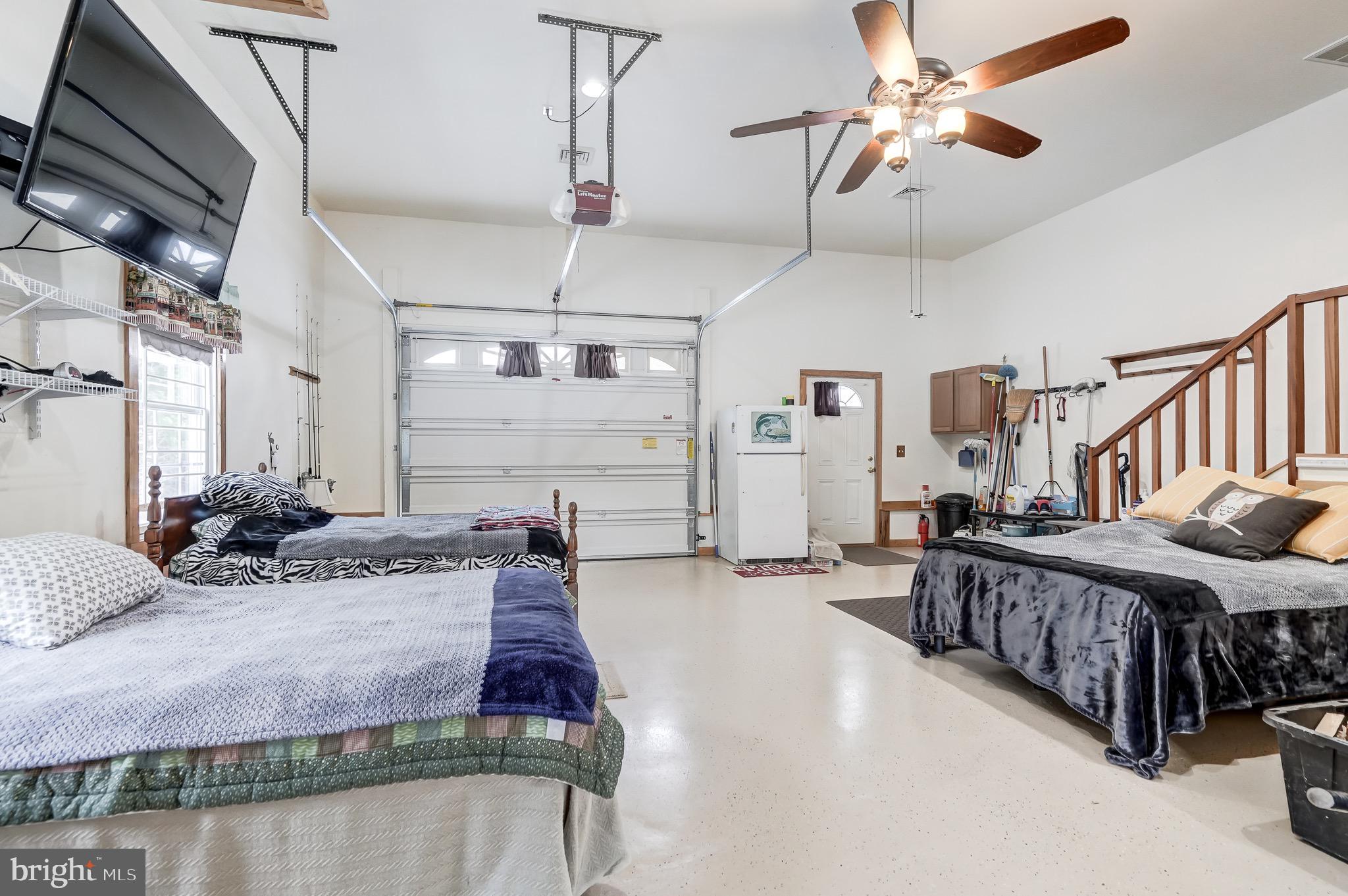 ASPEN HILLS - Residential