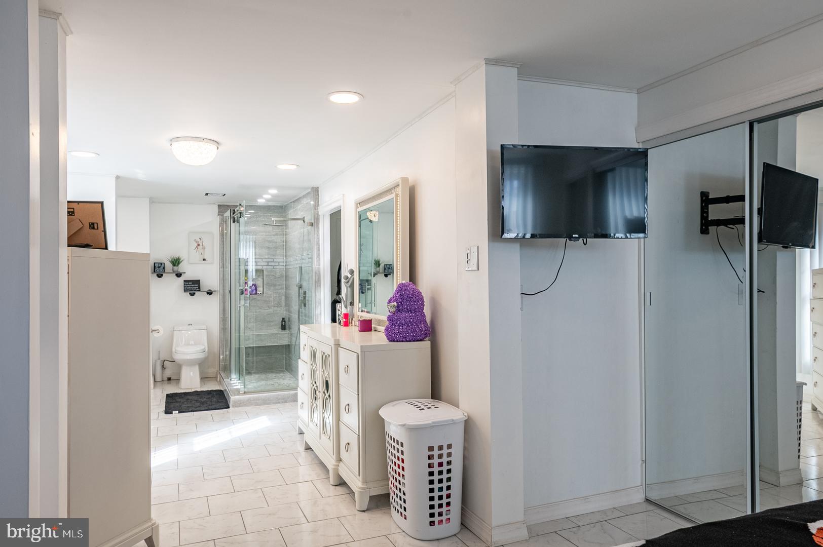 NORTHMONT - Residential