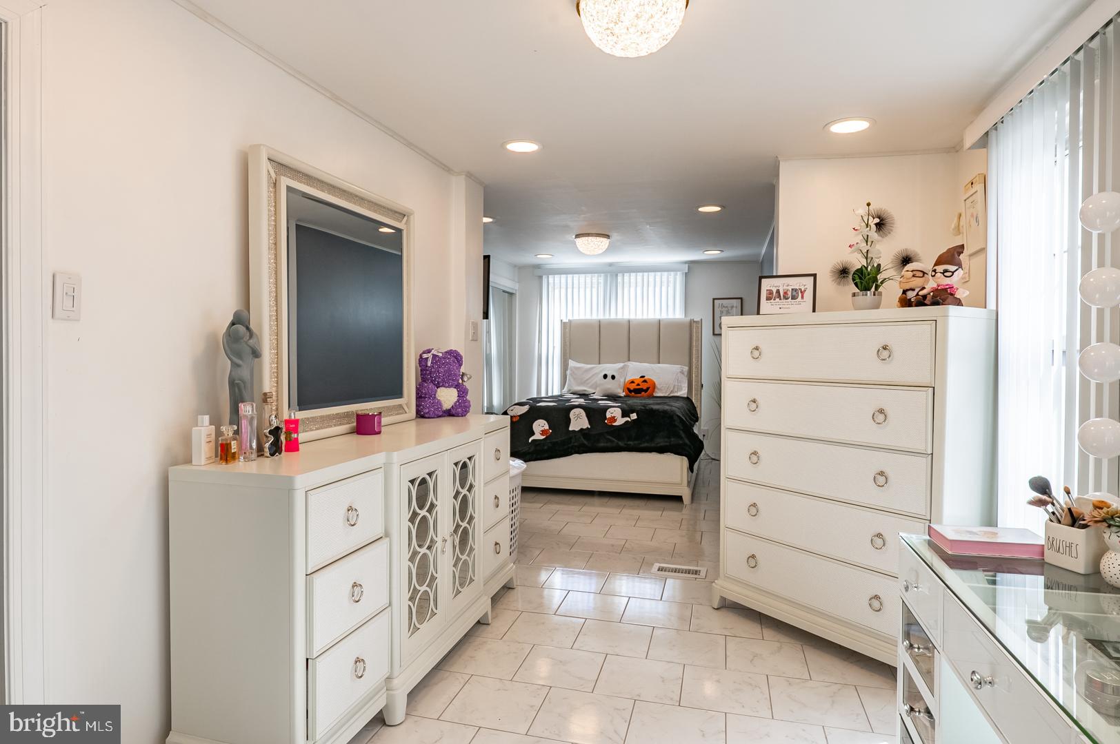 NORTHMONT - Residential