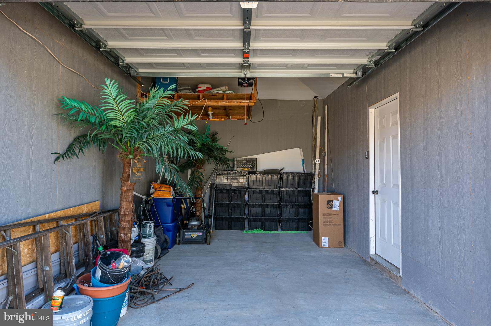 NORTHMONT - Residential