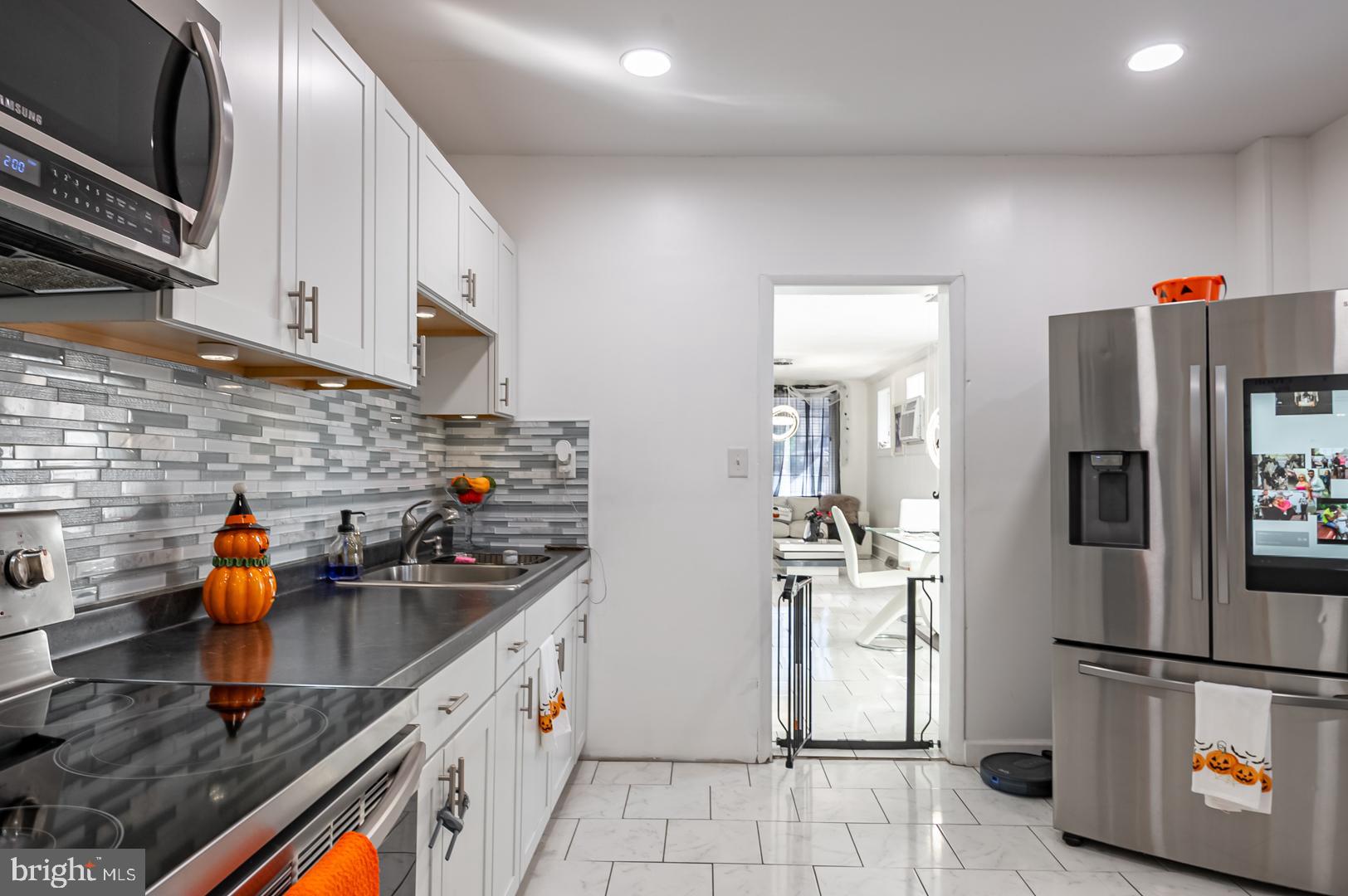 NORTHMONT - Residential