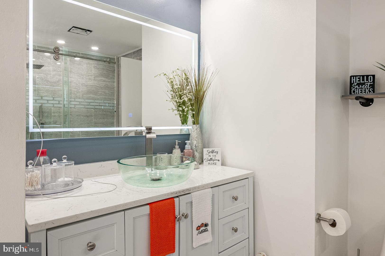 NORTHMONT - Residential