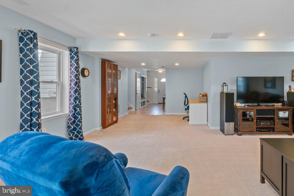 BRIGHT OAKS - Residential