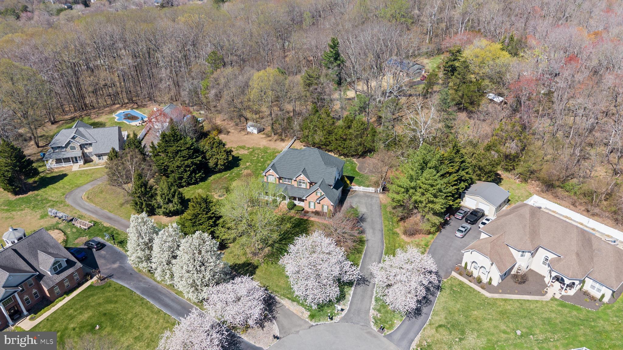 HILLENDALE - Residential