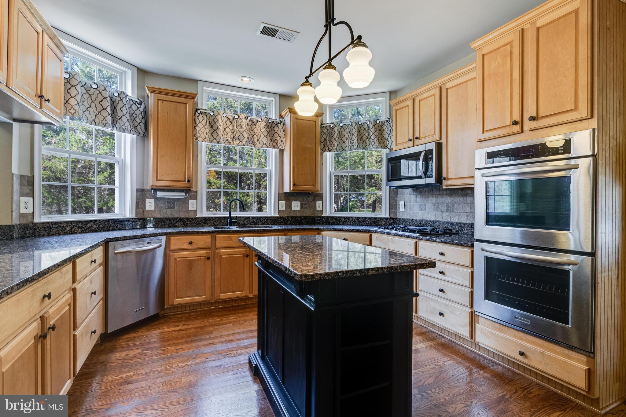 HILLENDALE - Residential