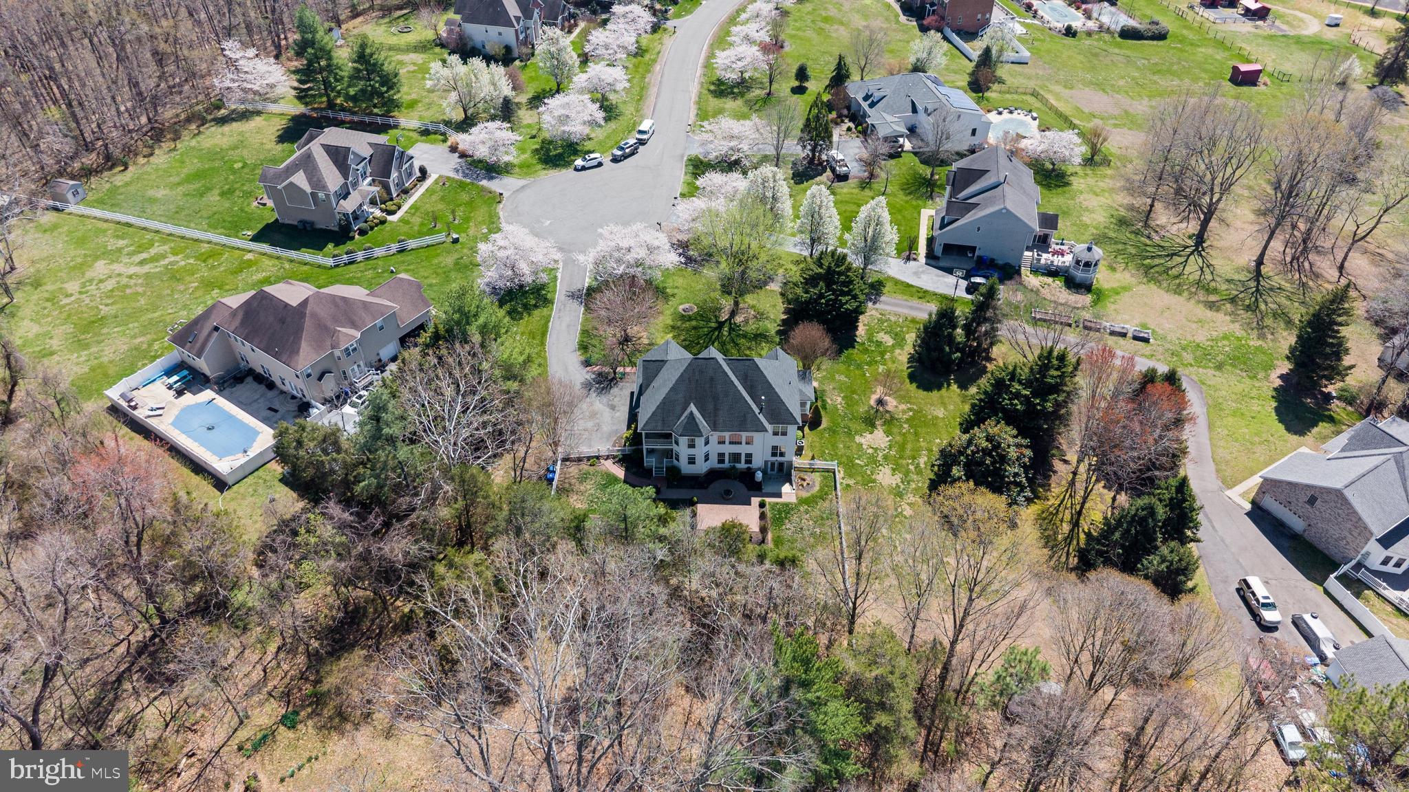 HILLENDALE - Residential