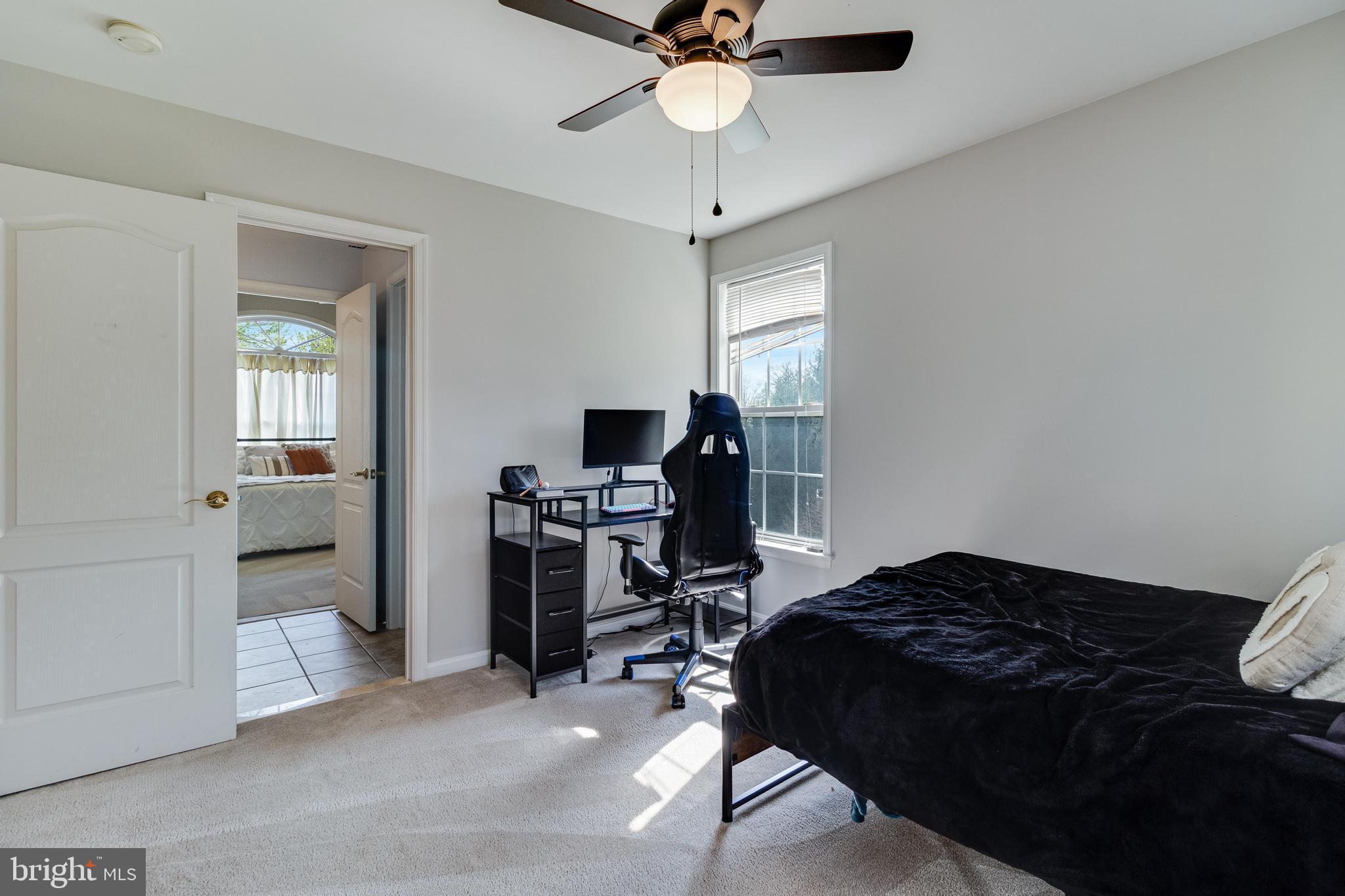 HILLENDALE - Residential